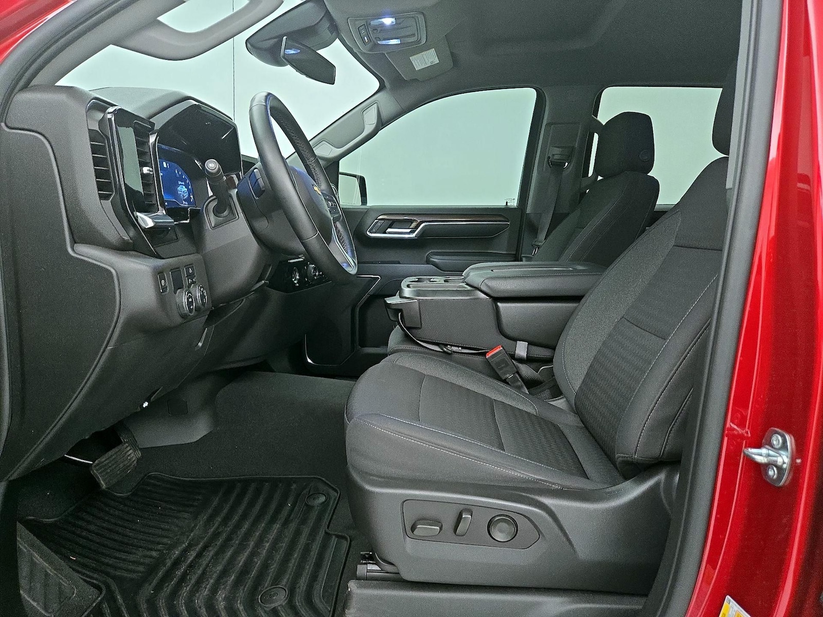 2023 Chevrolet Silverado 1500 LT - Photo 12