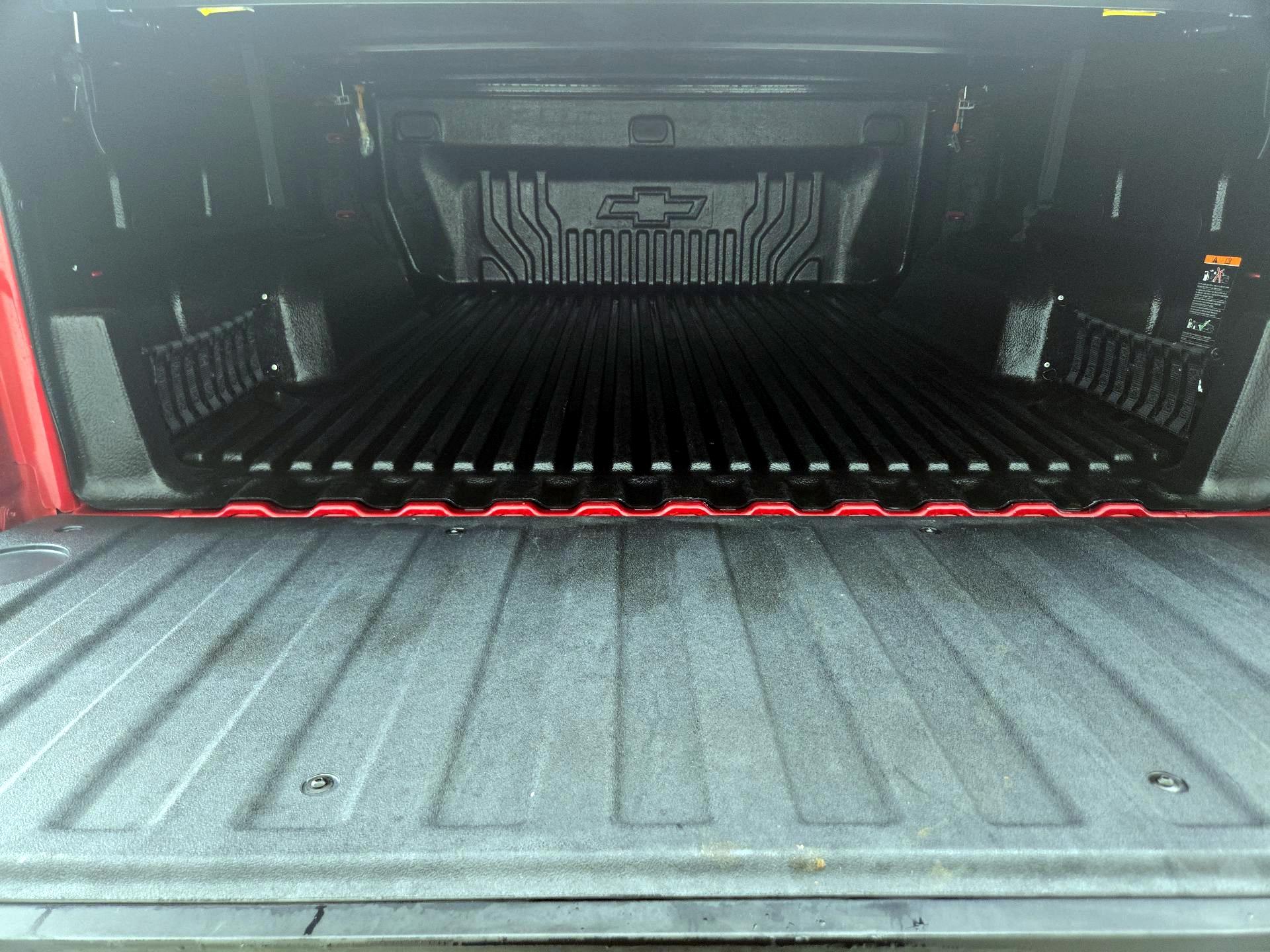 Thumbnail: 2023 Chevrolet Silverado 1500 - 20