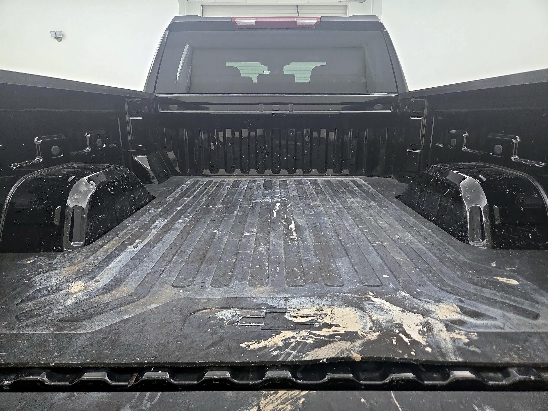 Thumbnail: 2023 Chevrolet Silverado 1500 - 20