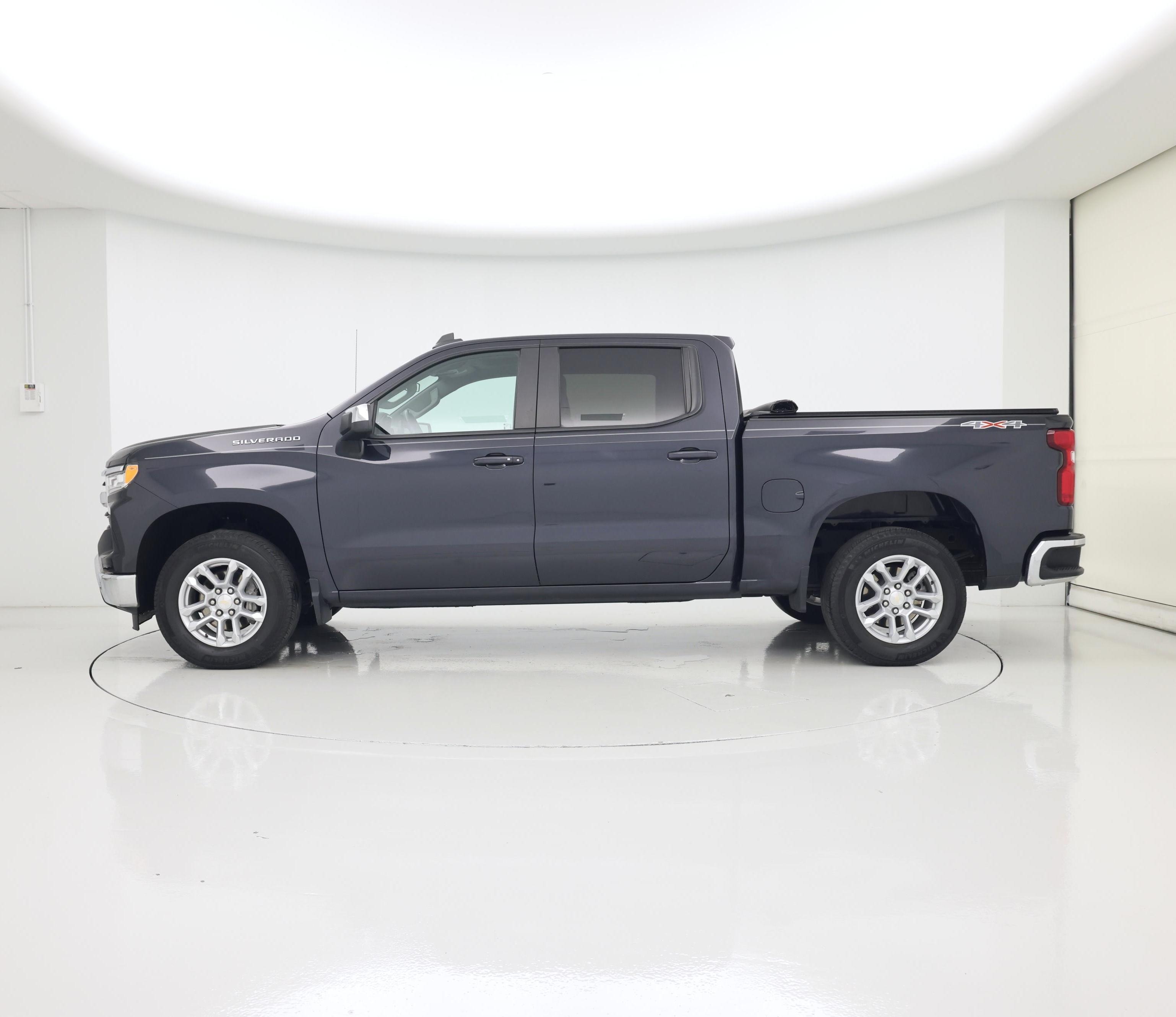 Thumbnail: 2023 Chevrolet Silverado 1500 - 3