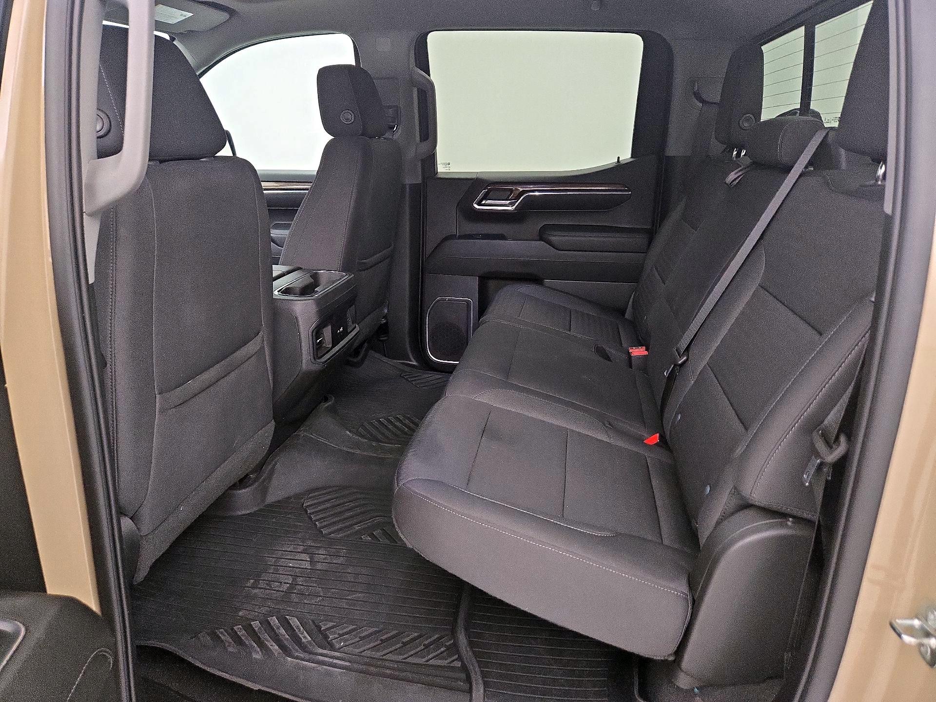 Thumbnail: 2023 Chevrolet Silverado 1500 - 19