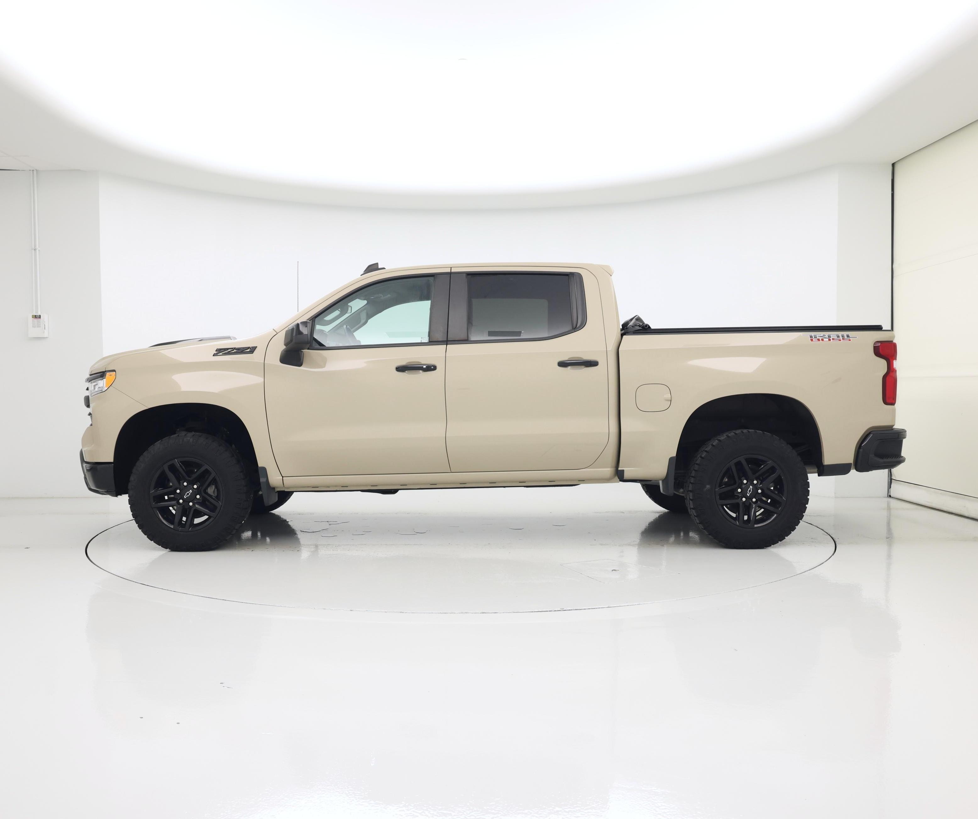 Thumbnail: 2023 Chevrolet Silverado 1500 - 3