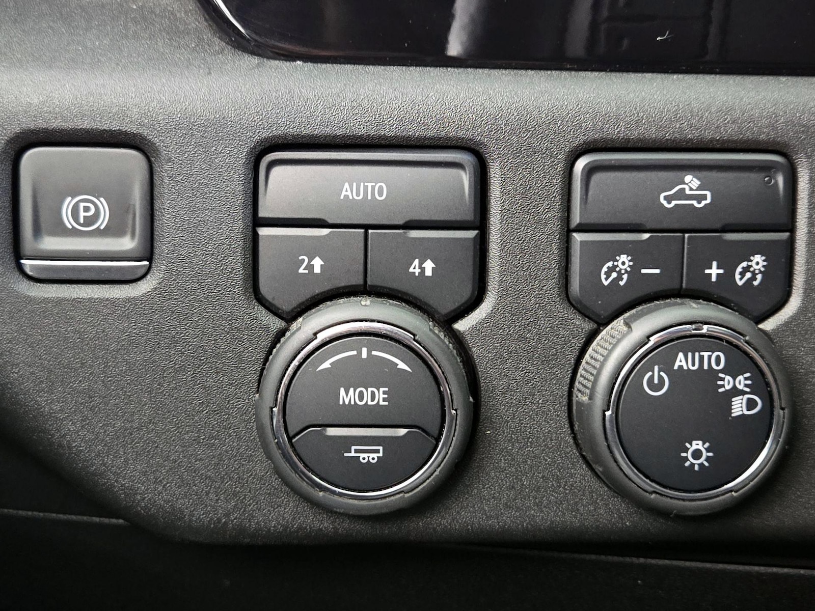 2023 Chevrolet Silverado 1500 LT - Photo 14