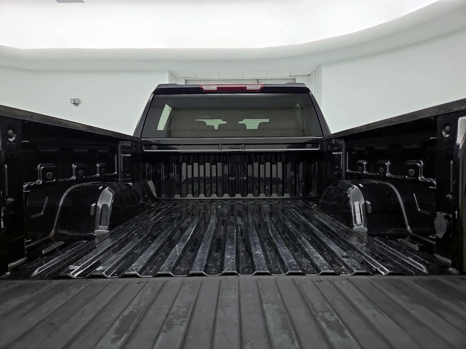 Thumbnail: 2023 Chevrolet Silverado 1500 - 20