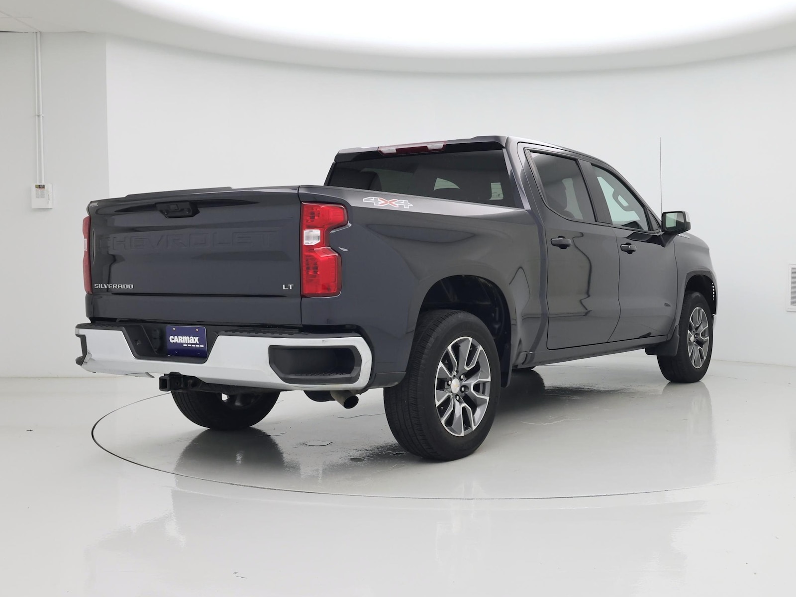 2023 Chevrolet Silverado 1500 LT - Photo 9