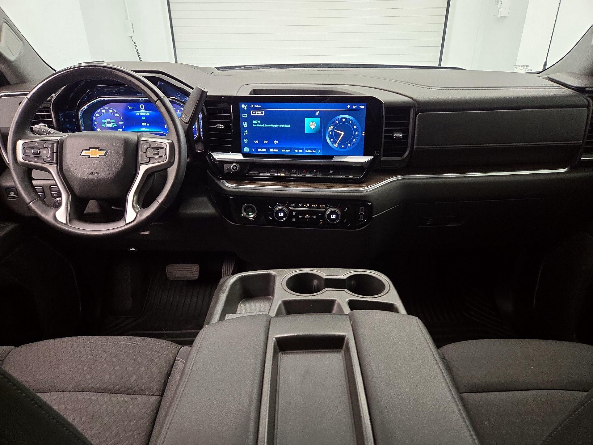 Thumbnail: 2023 Chevrolet Silverado 1500 - 9
