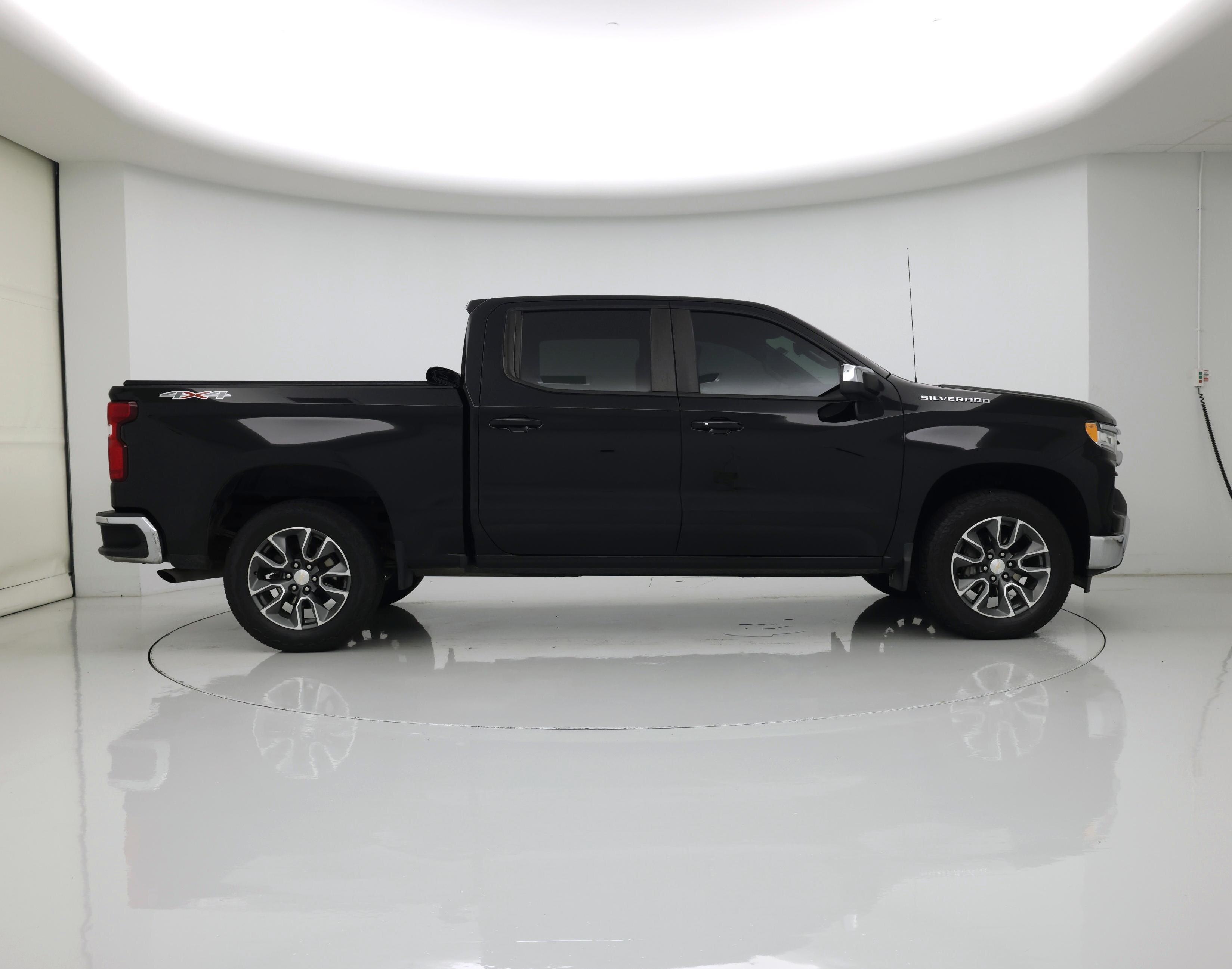 Thumbnail: 2023 Chevrolet Silverado 1500 - 7
