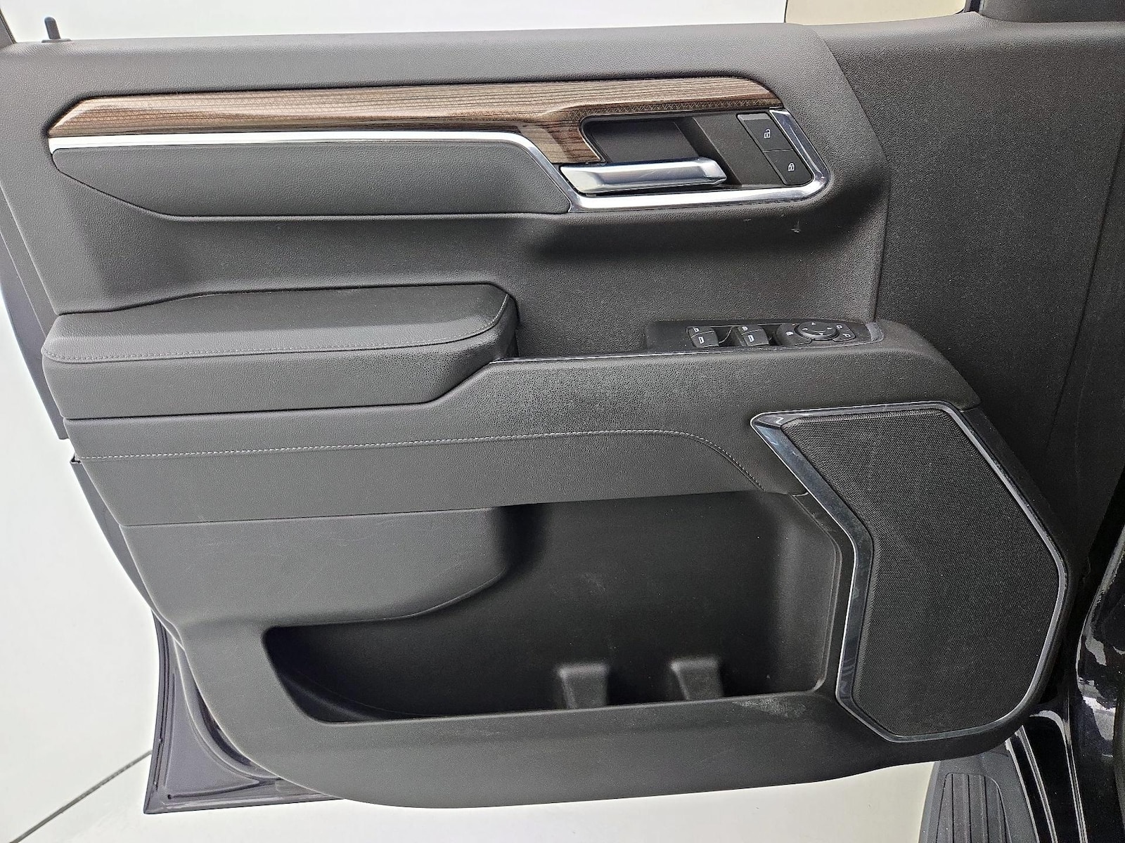 2022 Chevrolet Silverado 1500 LT - Photo 13