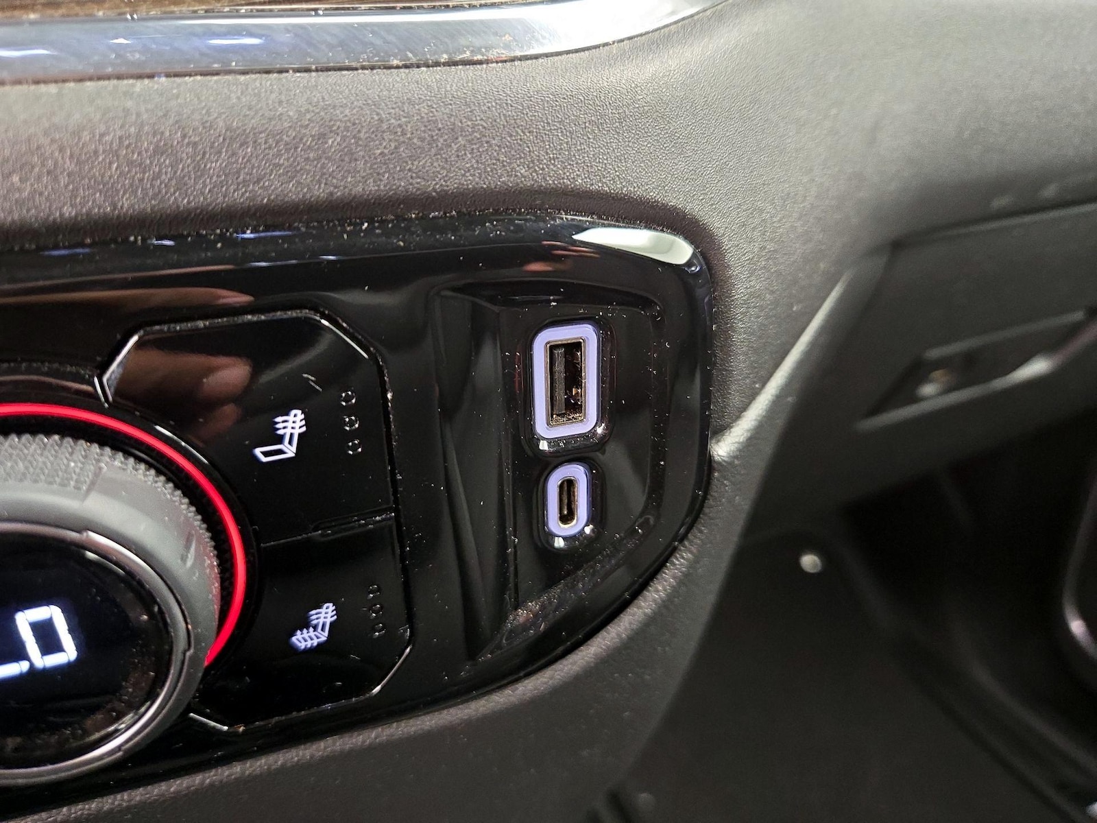 2022 Chevrolet Silverado 1500 LT - Photo 19
