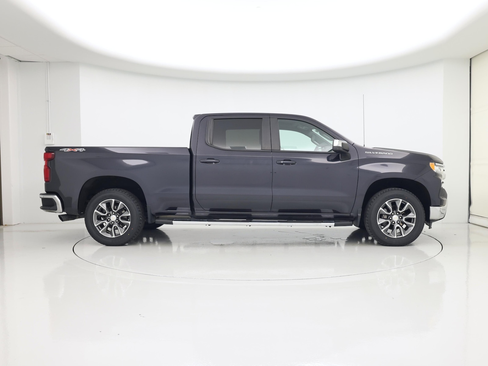 2022 Chevrolet Silverado 1500 LT - Photo 8