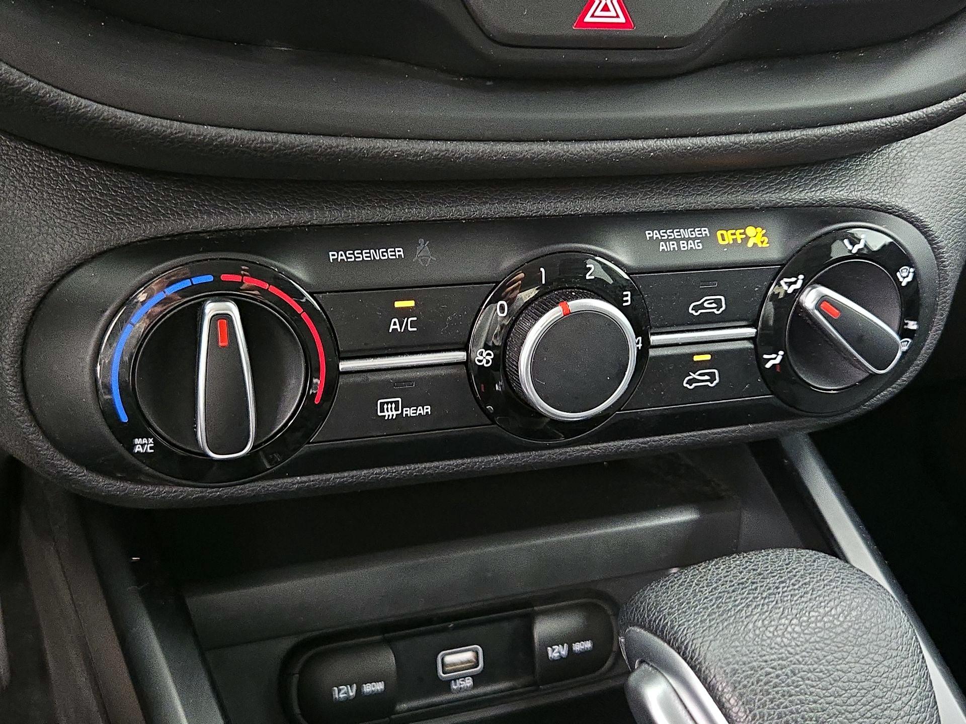 Thumbnail: 2020 Kia Soul - 16