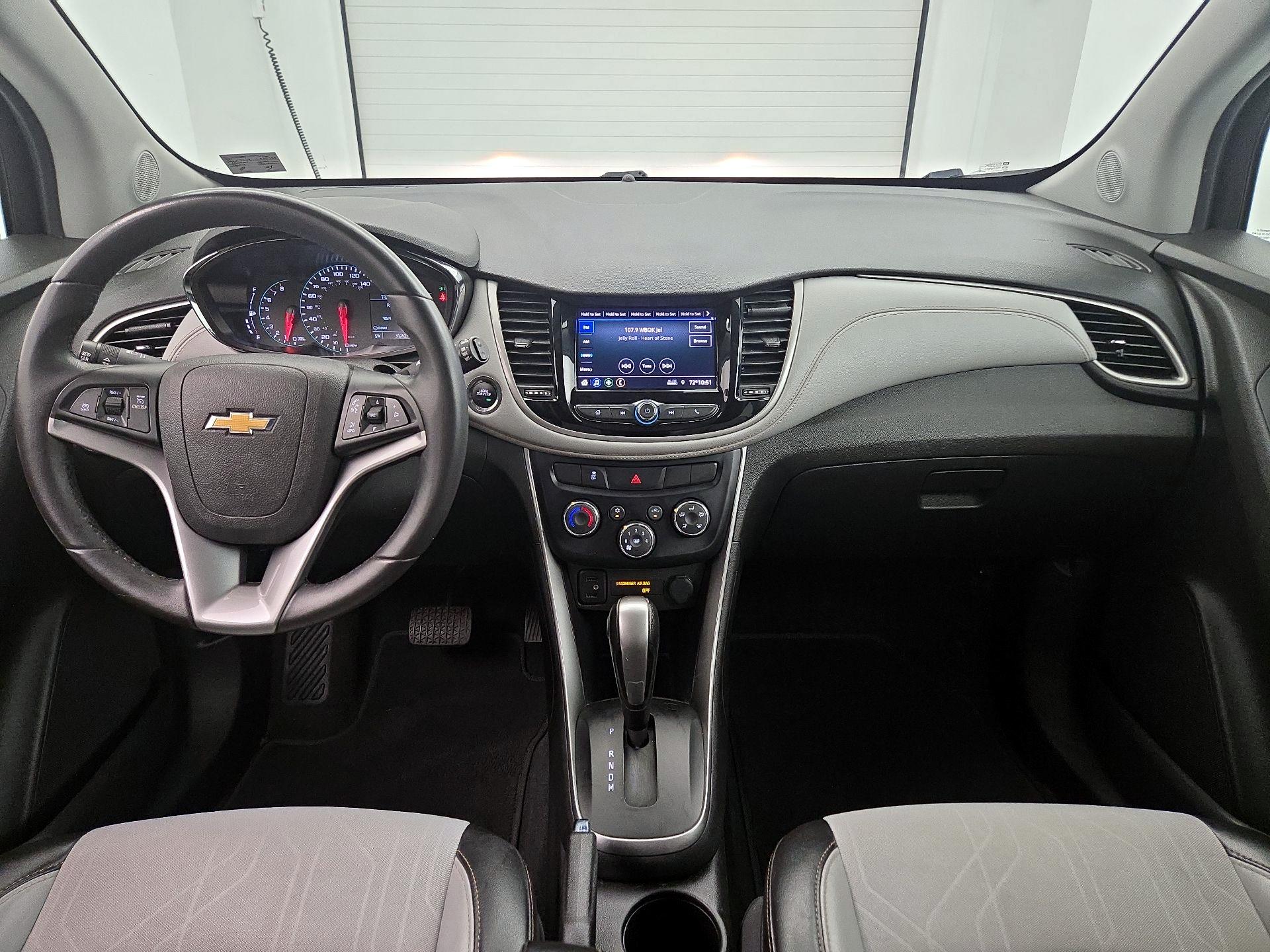 Thumbnail: 2020 Chevrolet Trax - 9
