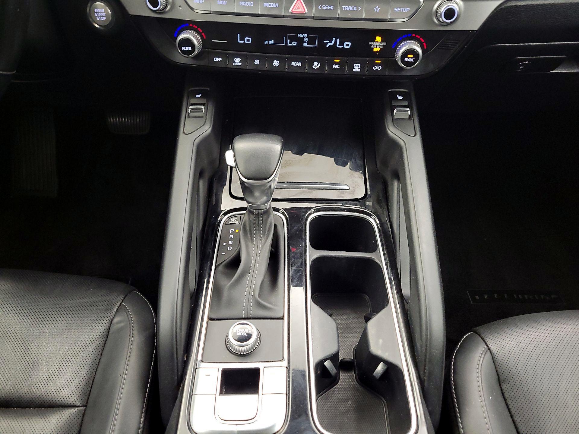 Thumbnail: 2023 Kia Telluride - 18