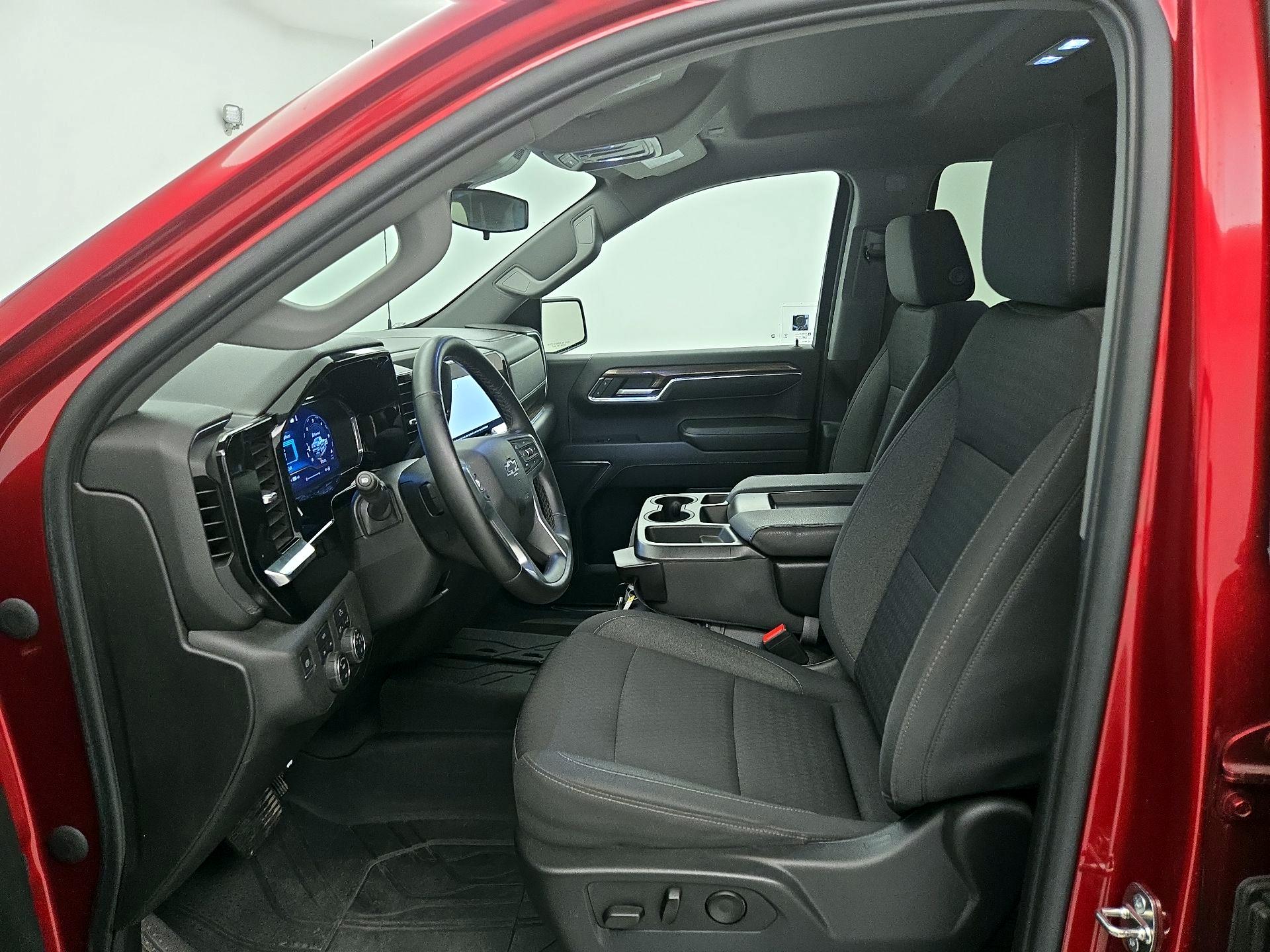 Thumbnail: 2023 Chevrolet Silverado 1500 - 11