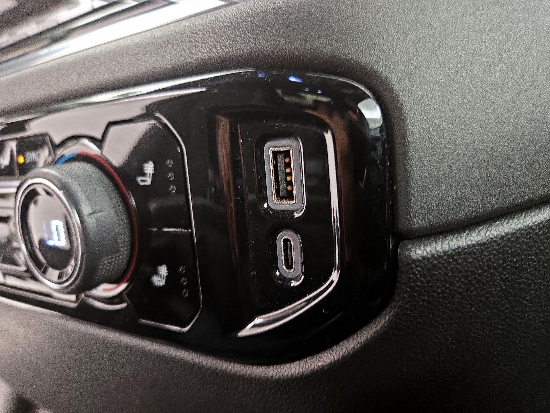 Thumbnail: 2023 Chevrolet Silverado 1500 - 19
