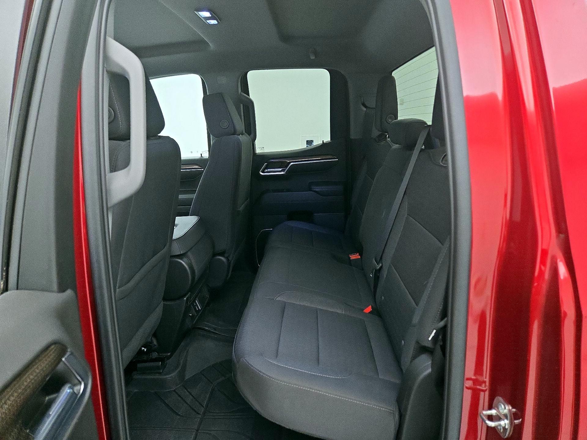 Thumbnail: 2023 Chevrolet Silverado 1500 - 20
