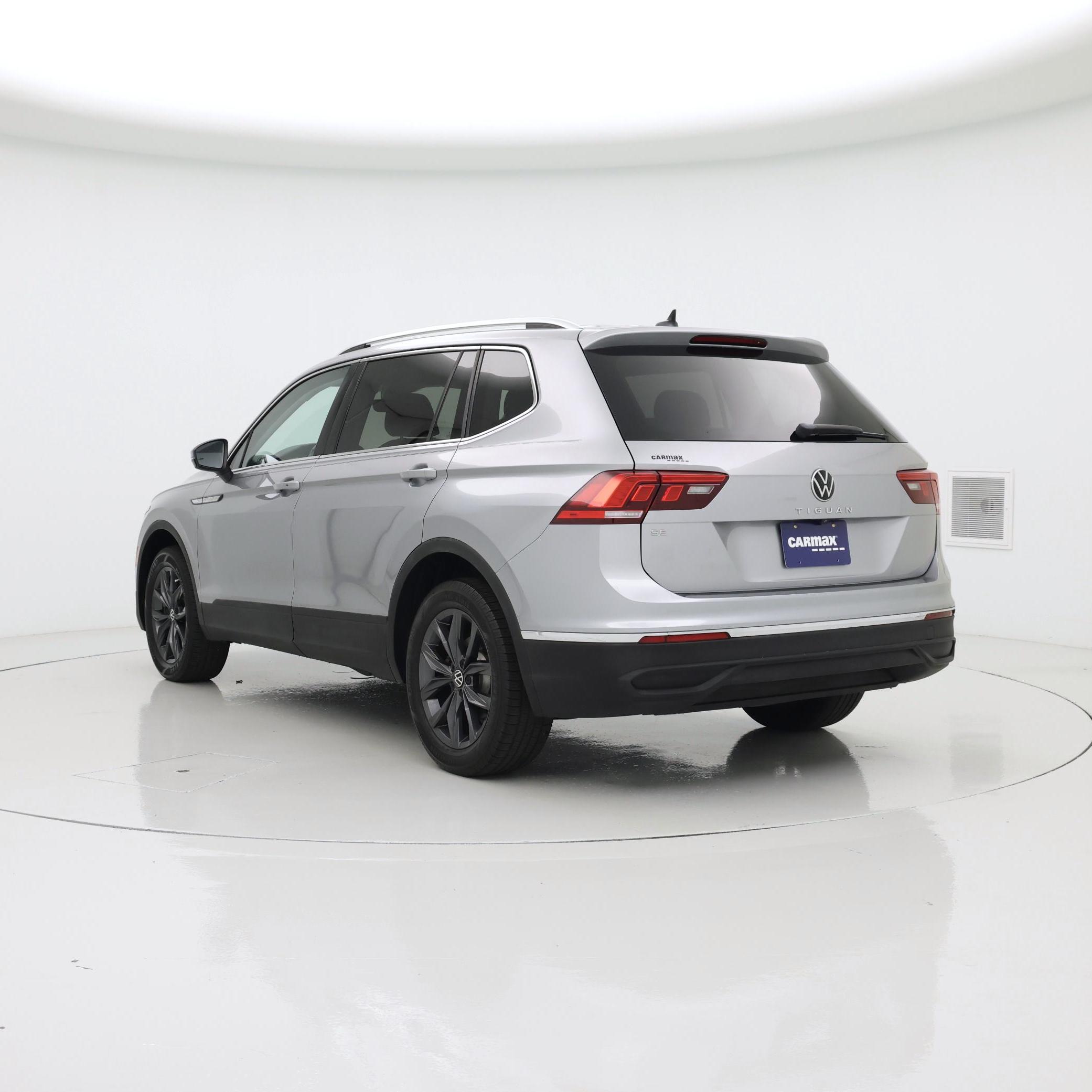Thumbnail: 2022 Volkswagen Tiguan - 2