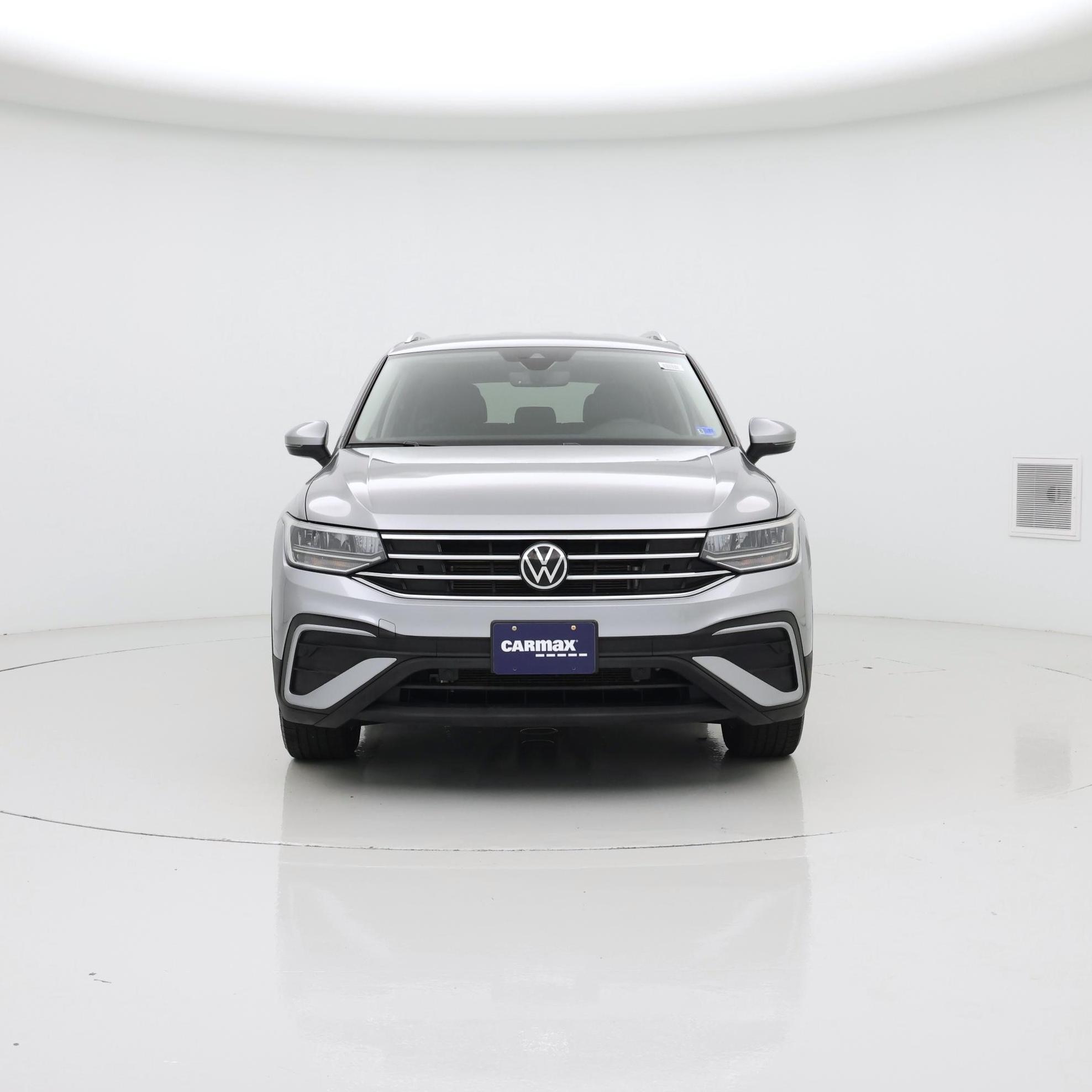 Thumbnail: 2022 Volkswagen Tiguan - 5
