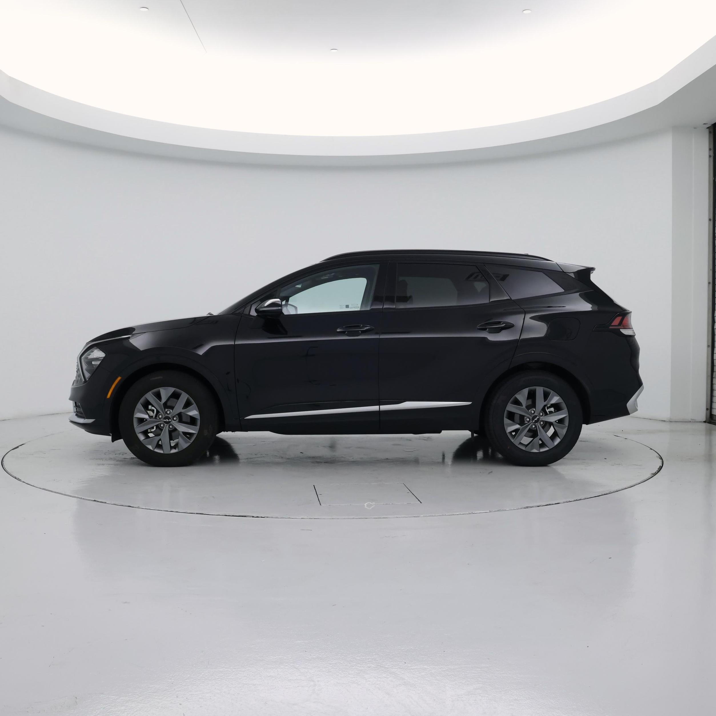 Thumbnail: 2023 Kia Sportage - 3