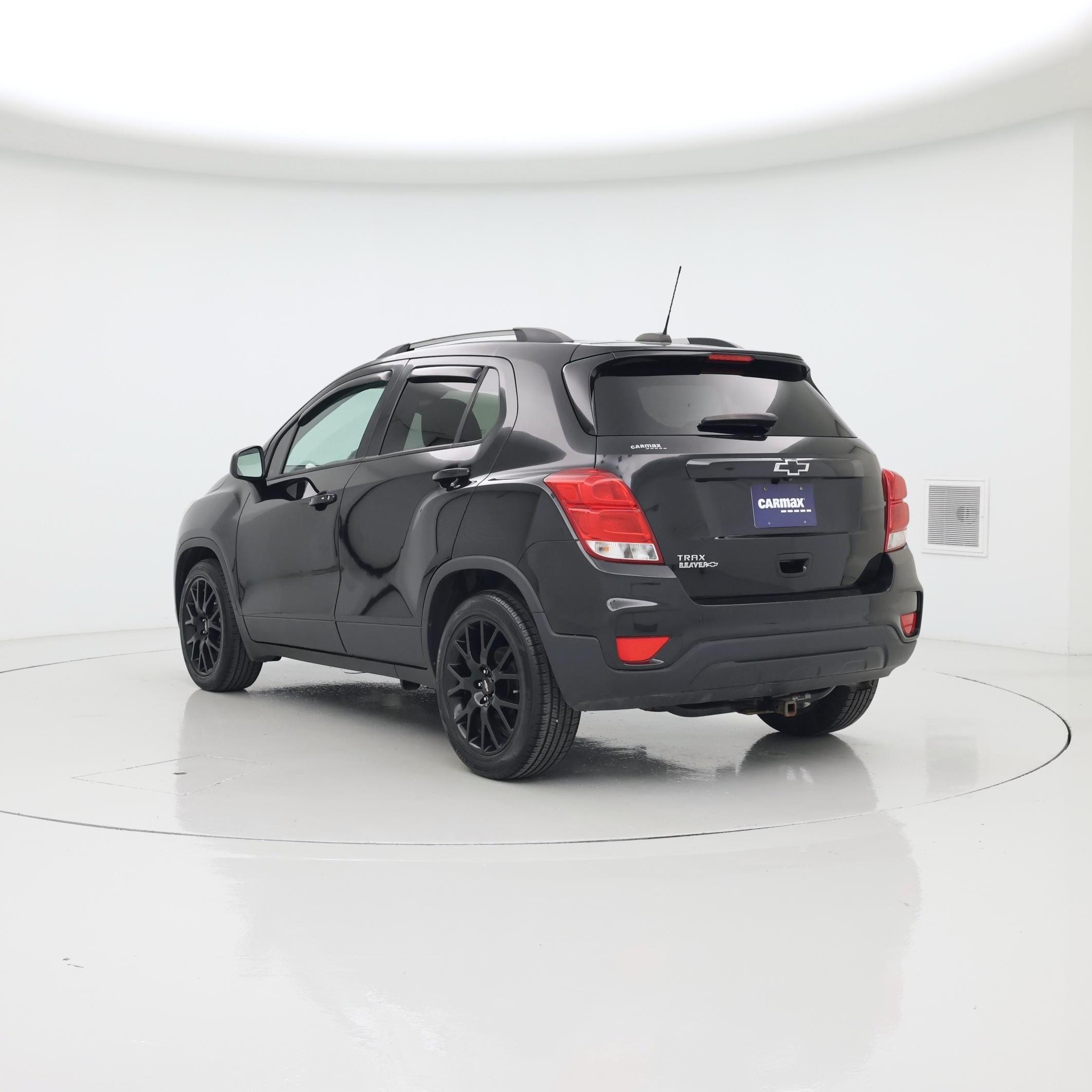 Thumbnail: 2021 Chevrolet Trax - 2