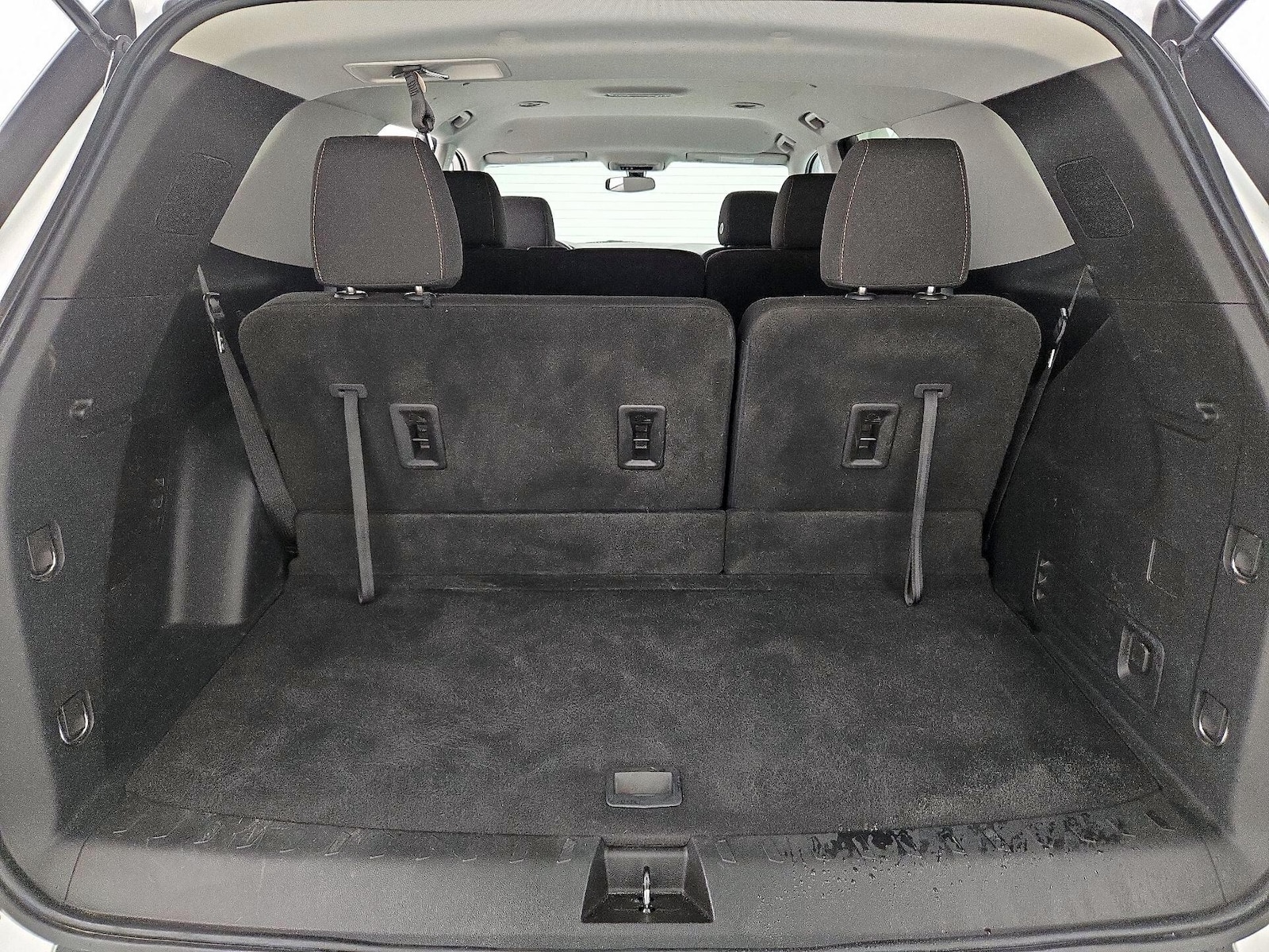 2020 Chevrolet Traverse LS - Photo 22