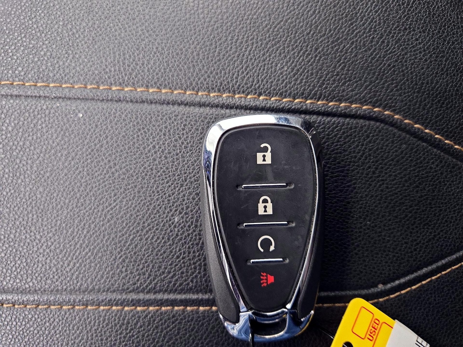 2020 Chevrolet Traverse LS - Photo 25