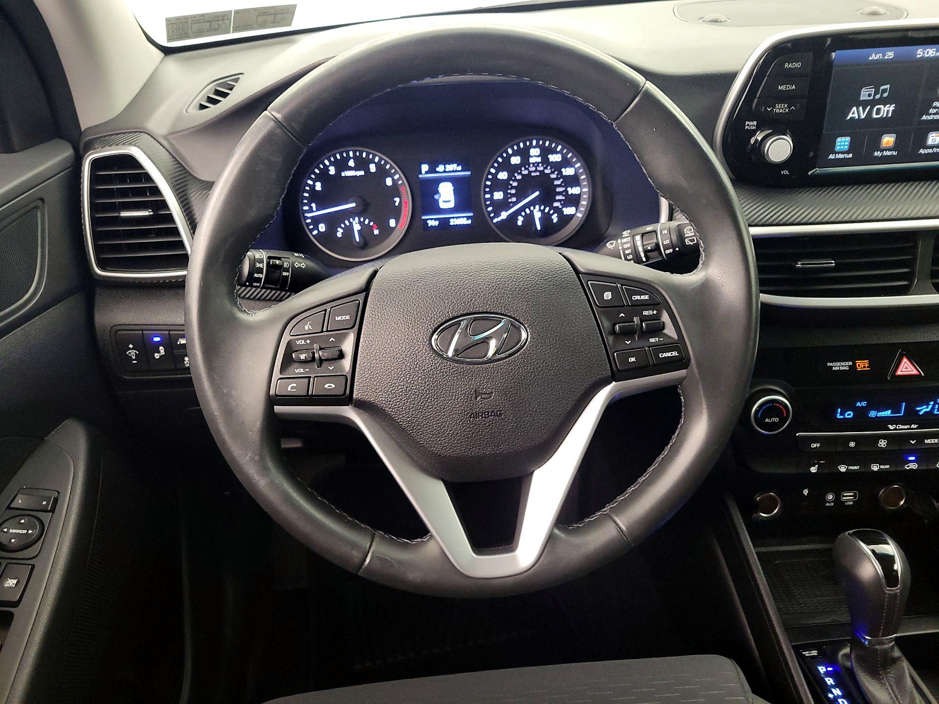 Thumbnail: 2021 Hyundai Tucson - 10
