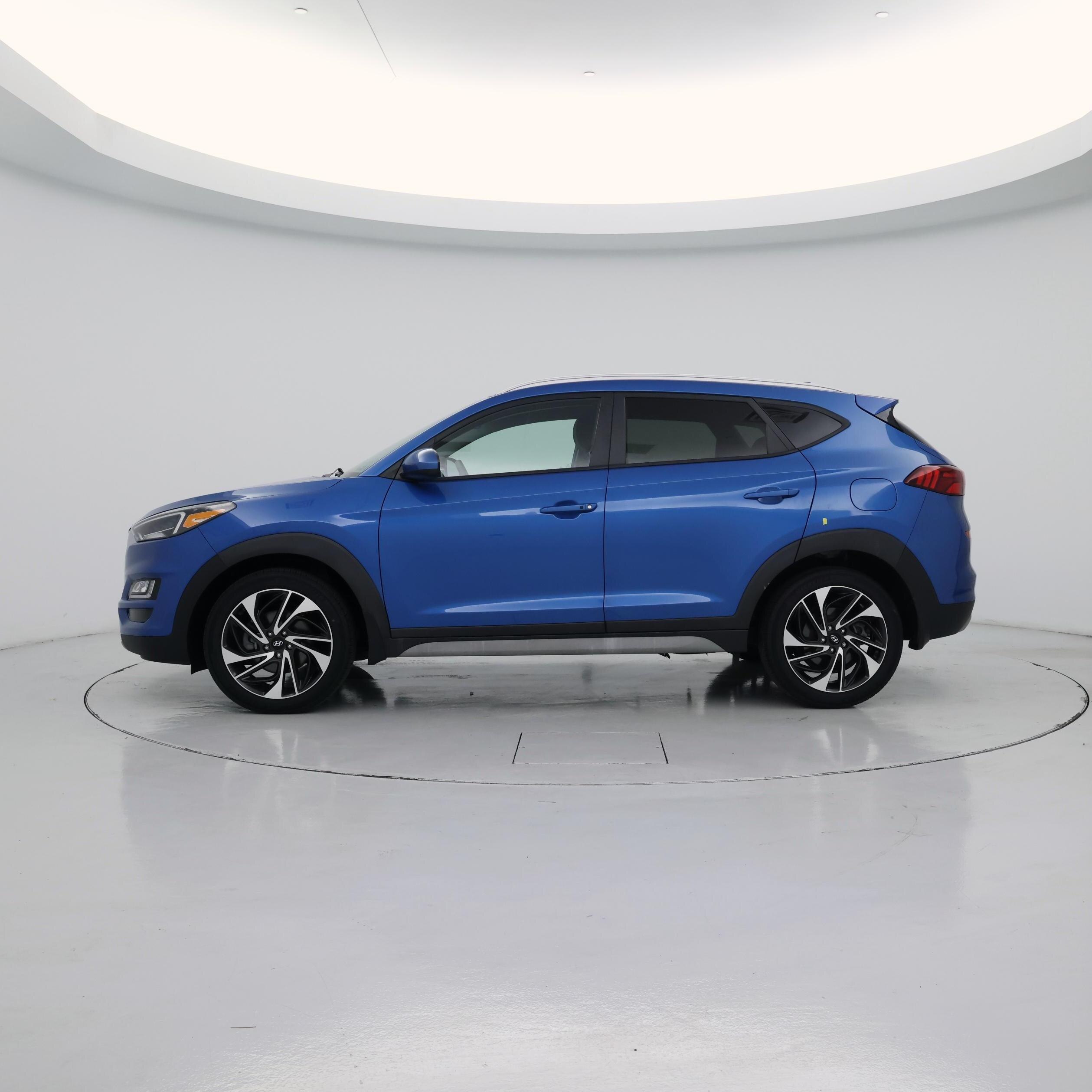 Thumbnail: 2021 Hyundai Tucson - 3