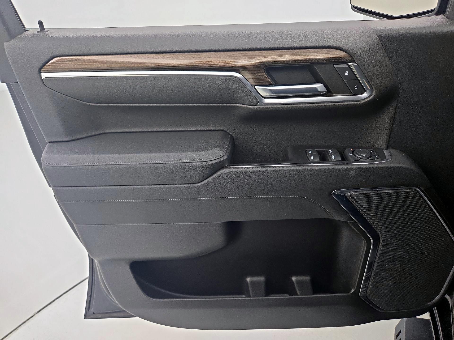 Thumbnail: 2023 Chevrolet Silverado 1500 - 12