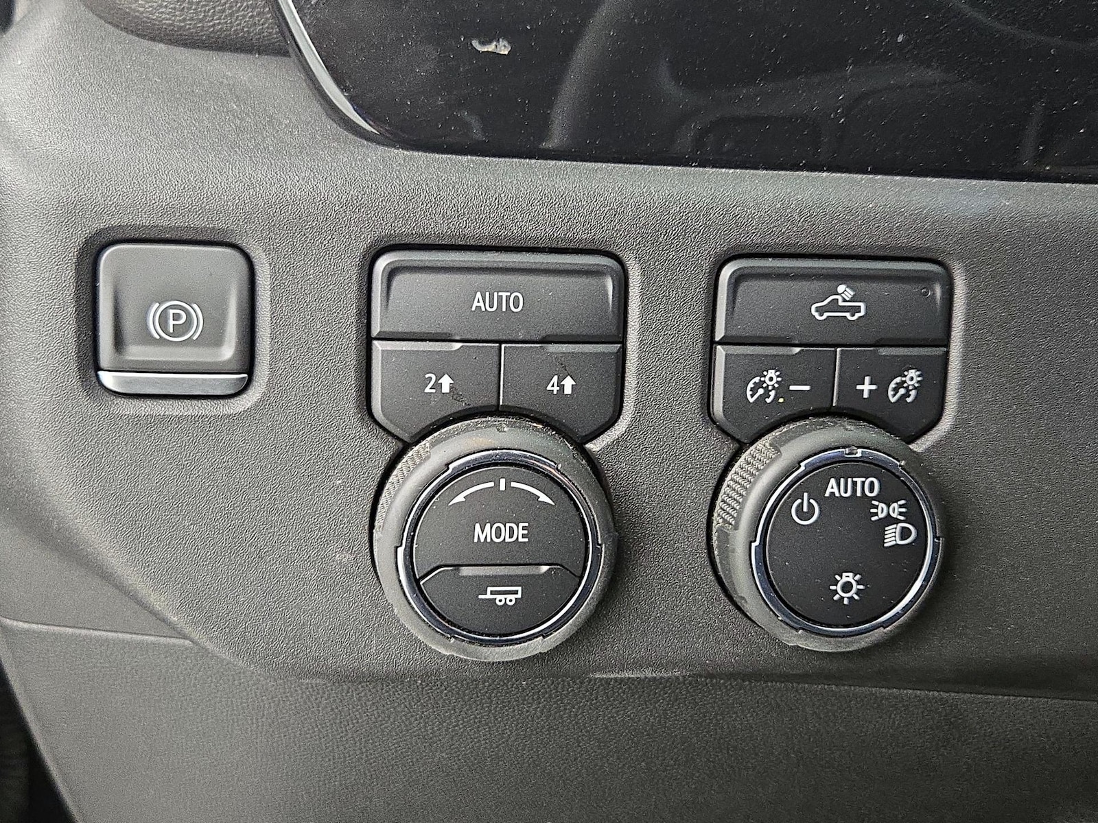 2023 Chevrolet Silverado 1500 LT - Photo 14