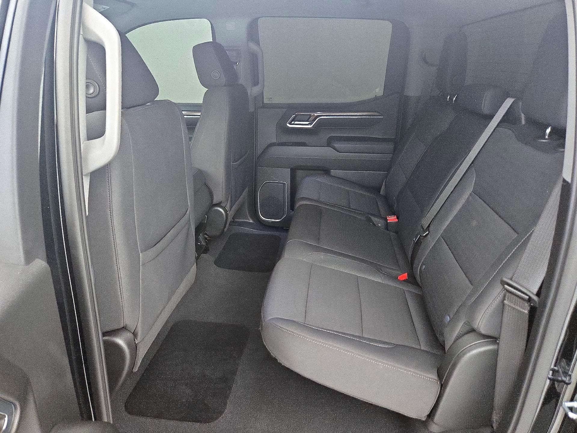 Thumbnail: 2023 Chevrolet Silverado 1500 - 19