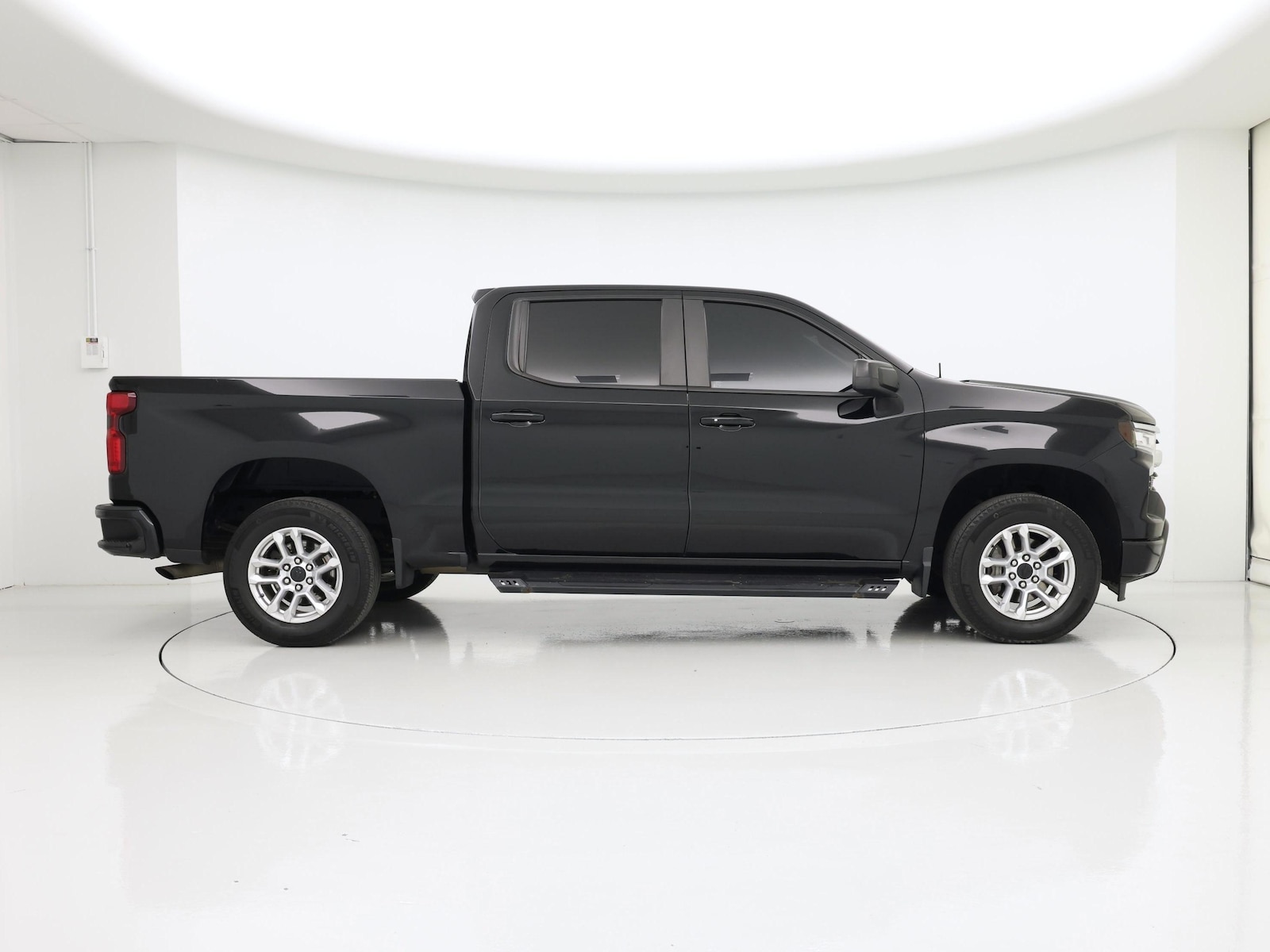 2023 Chevrolet Silverado 1500 LT - Photo 8