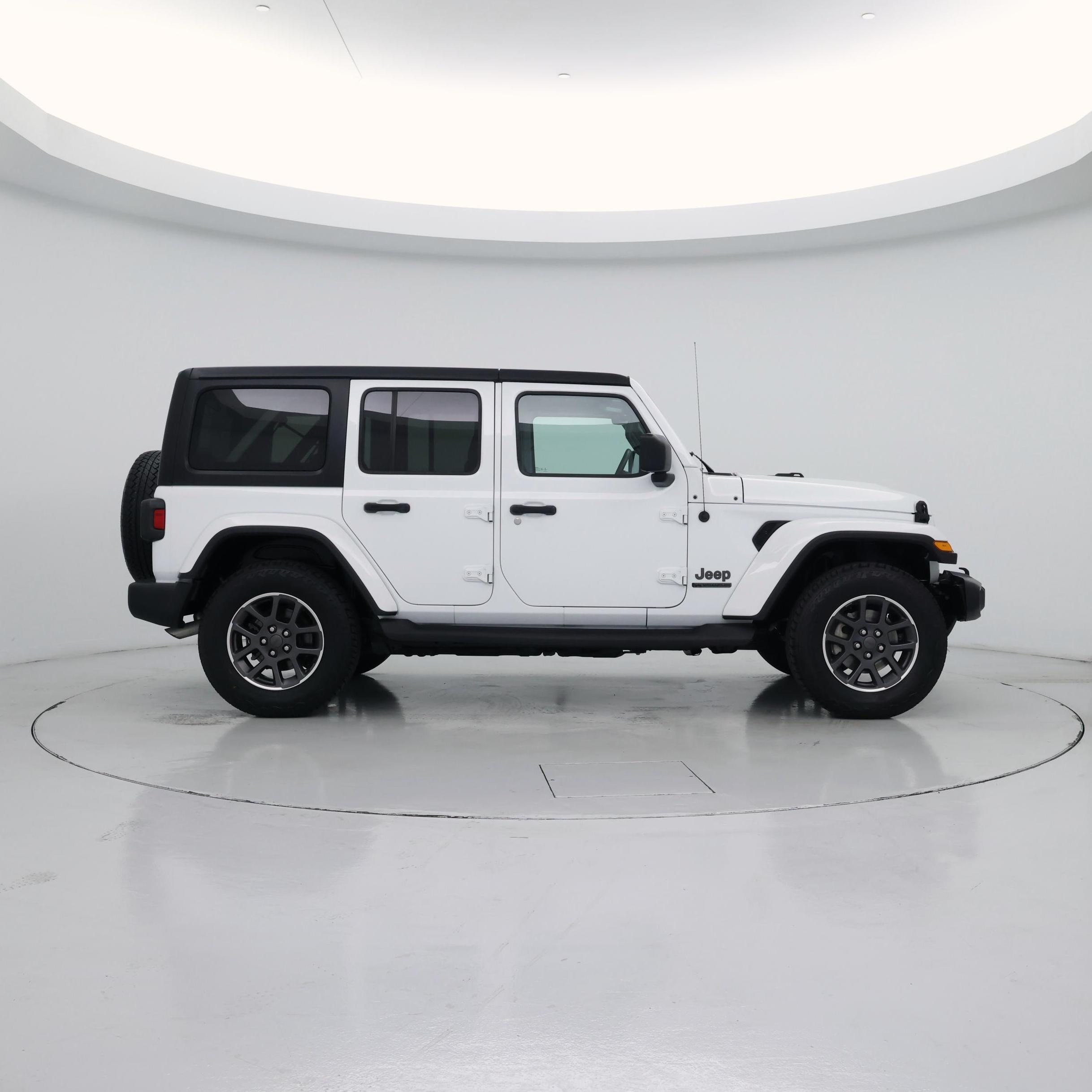 Thumbnail: 2021 Jeep Wrangler - 7