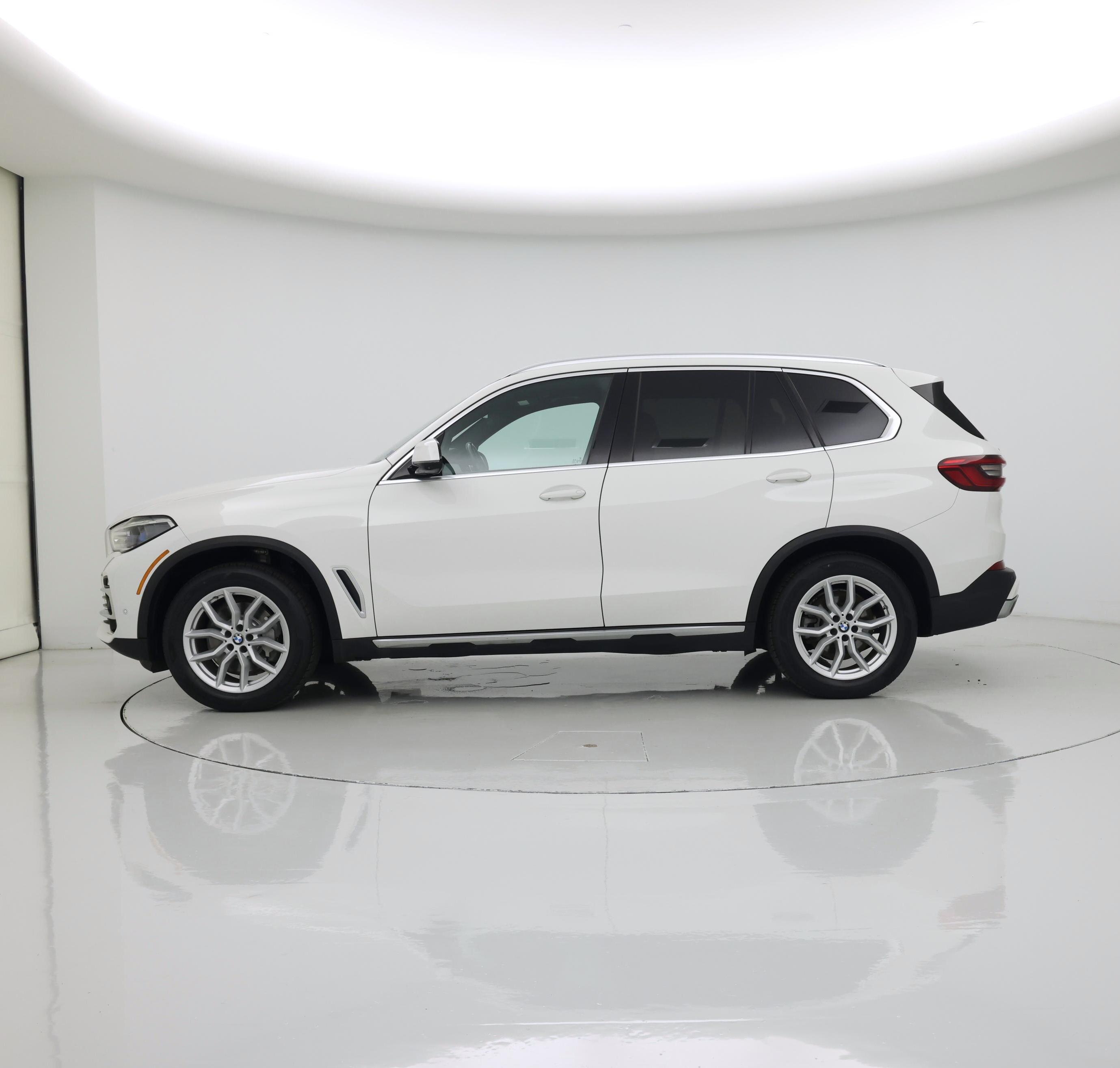 Thumbnail: 2020 BMW X5 - 3