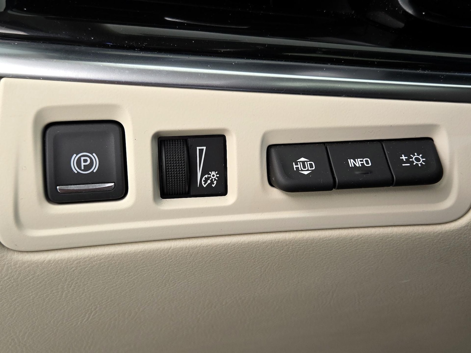 2023 Cadillac XT6 Premium Luxury - Photo 14