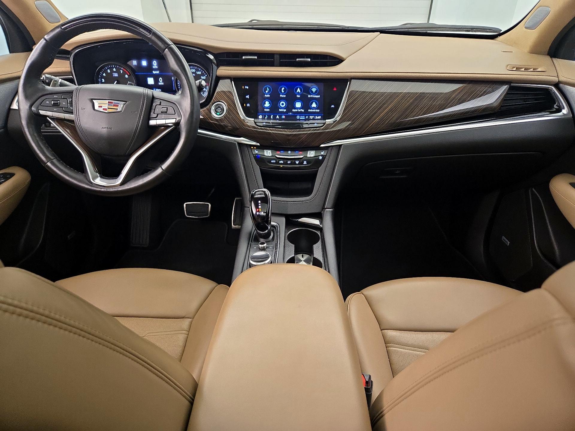 Thumbnail: 2023 Cadillac XT6 - 9