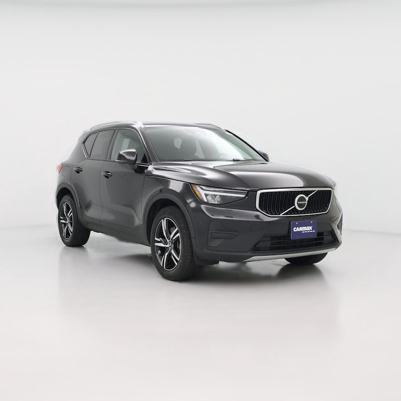 2023 Volvo XC40 B5 Core