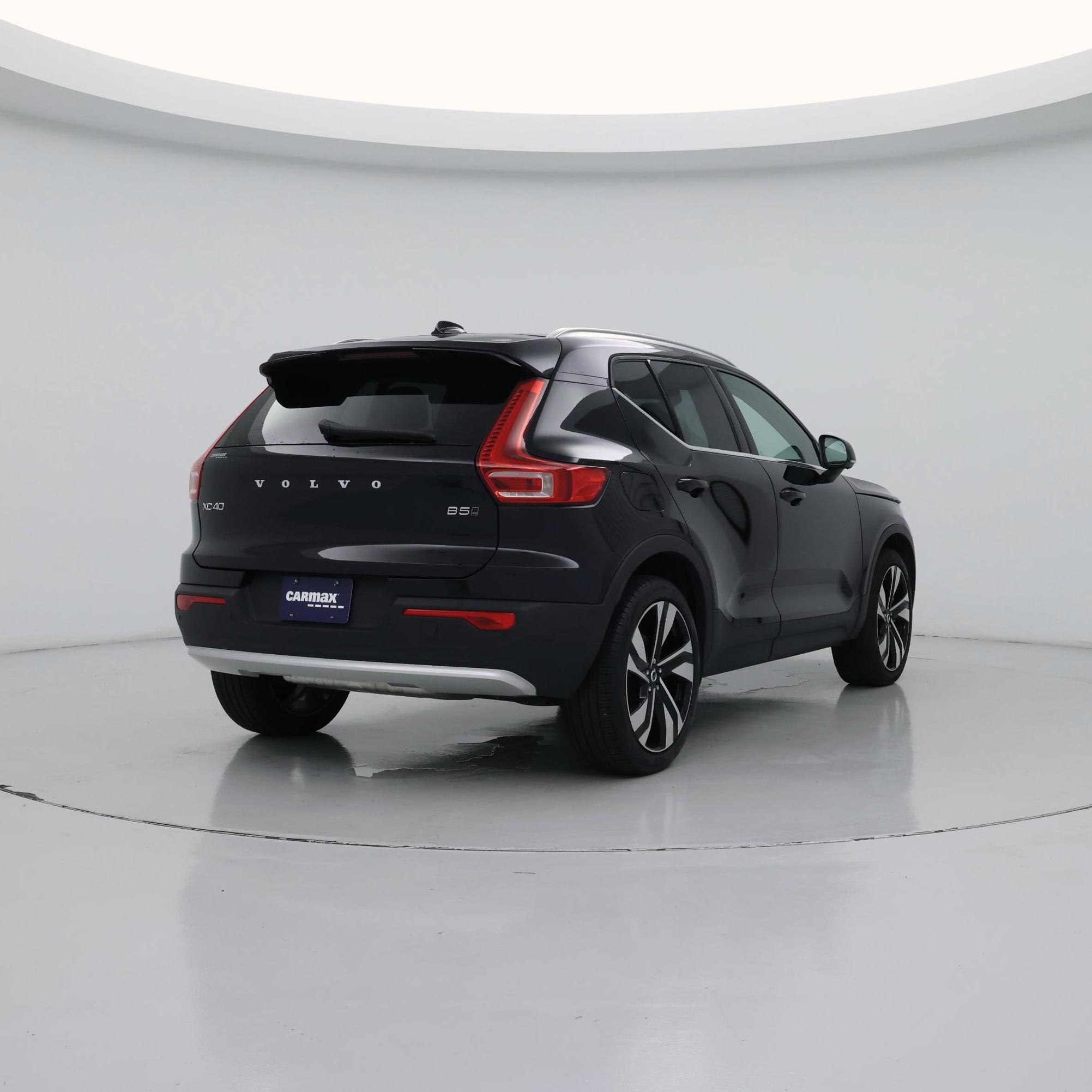 Thumbnail: 2024 Volvo XC40 - 8