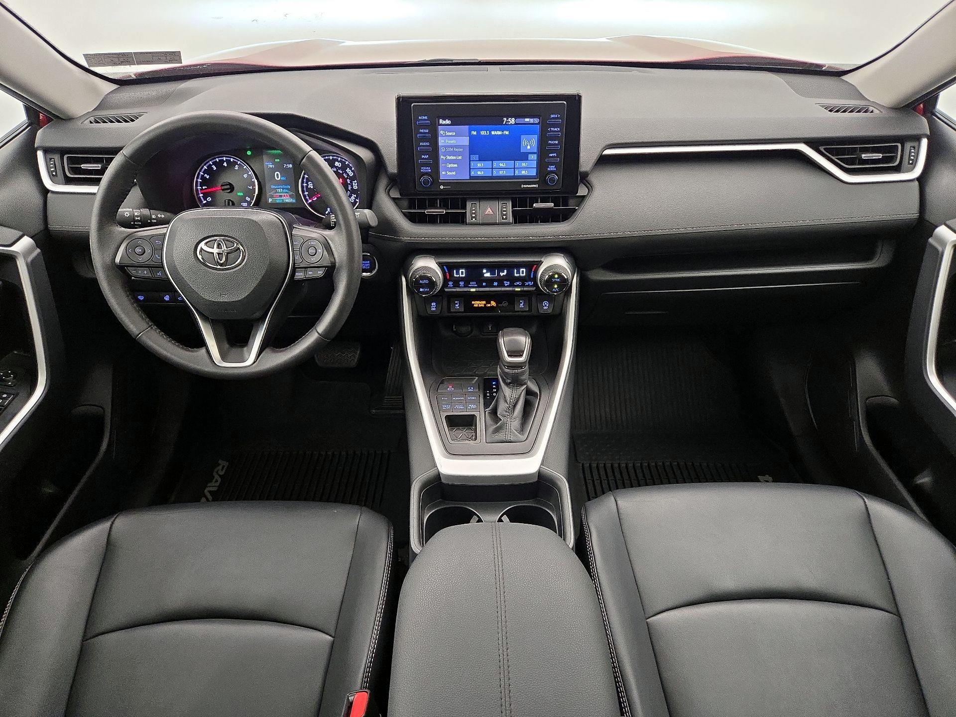 Thumbnail: 2021 Toyota RAV4 - 9