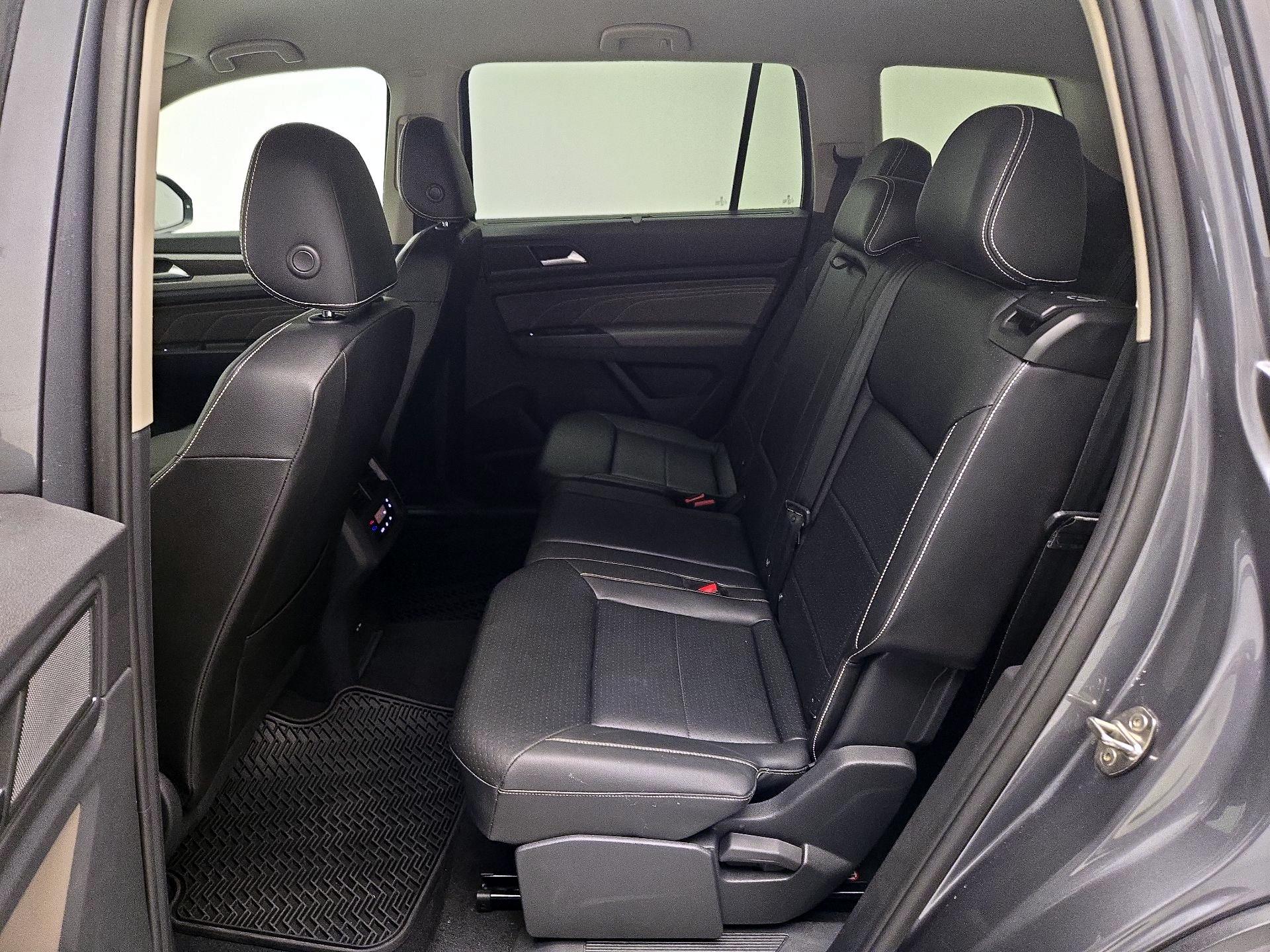 Thumbnail: 2023 Volkswagen Atlas - 20