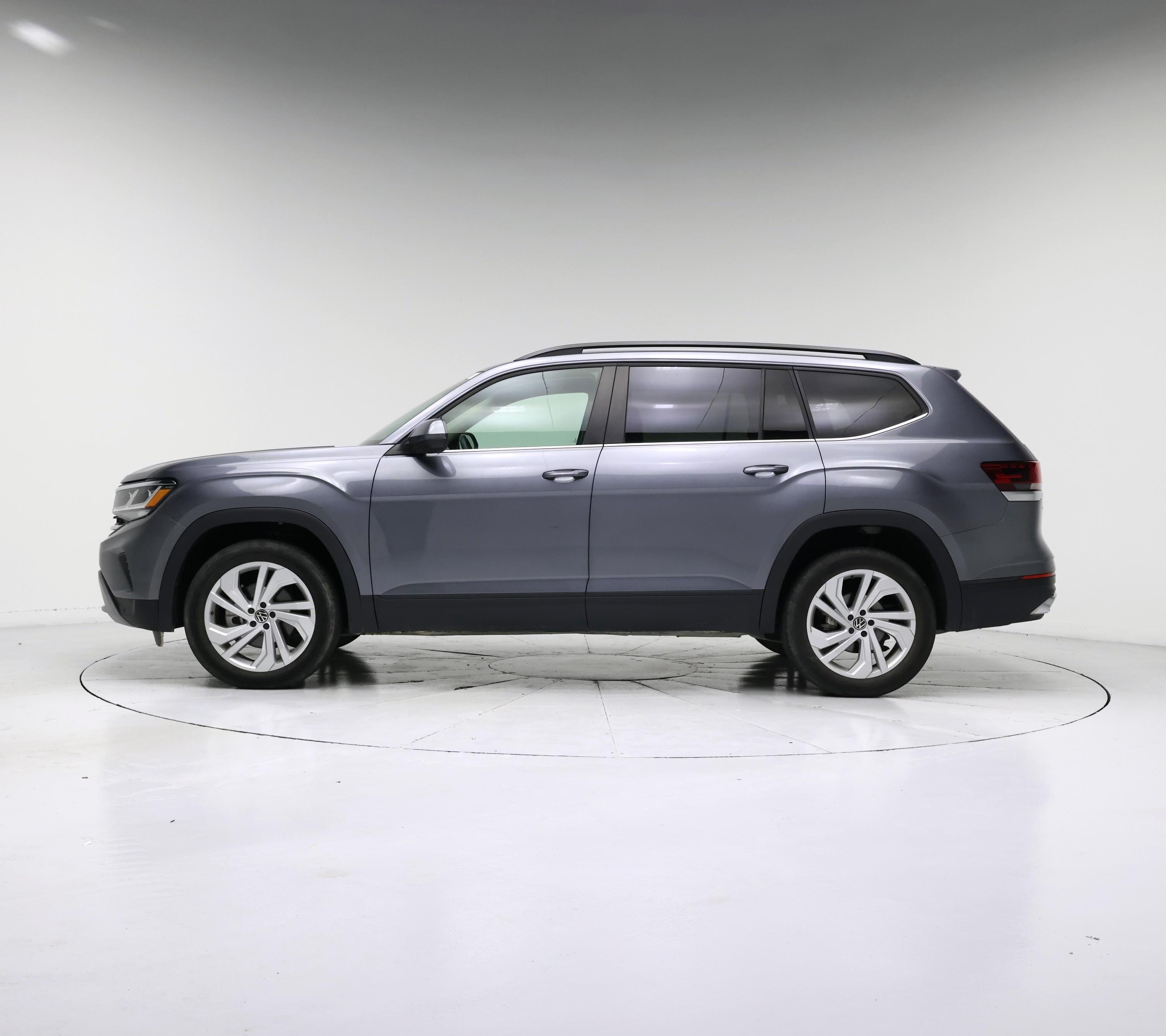 Thumbnail: 2023 Volkswagen Atlas - 3
