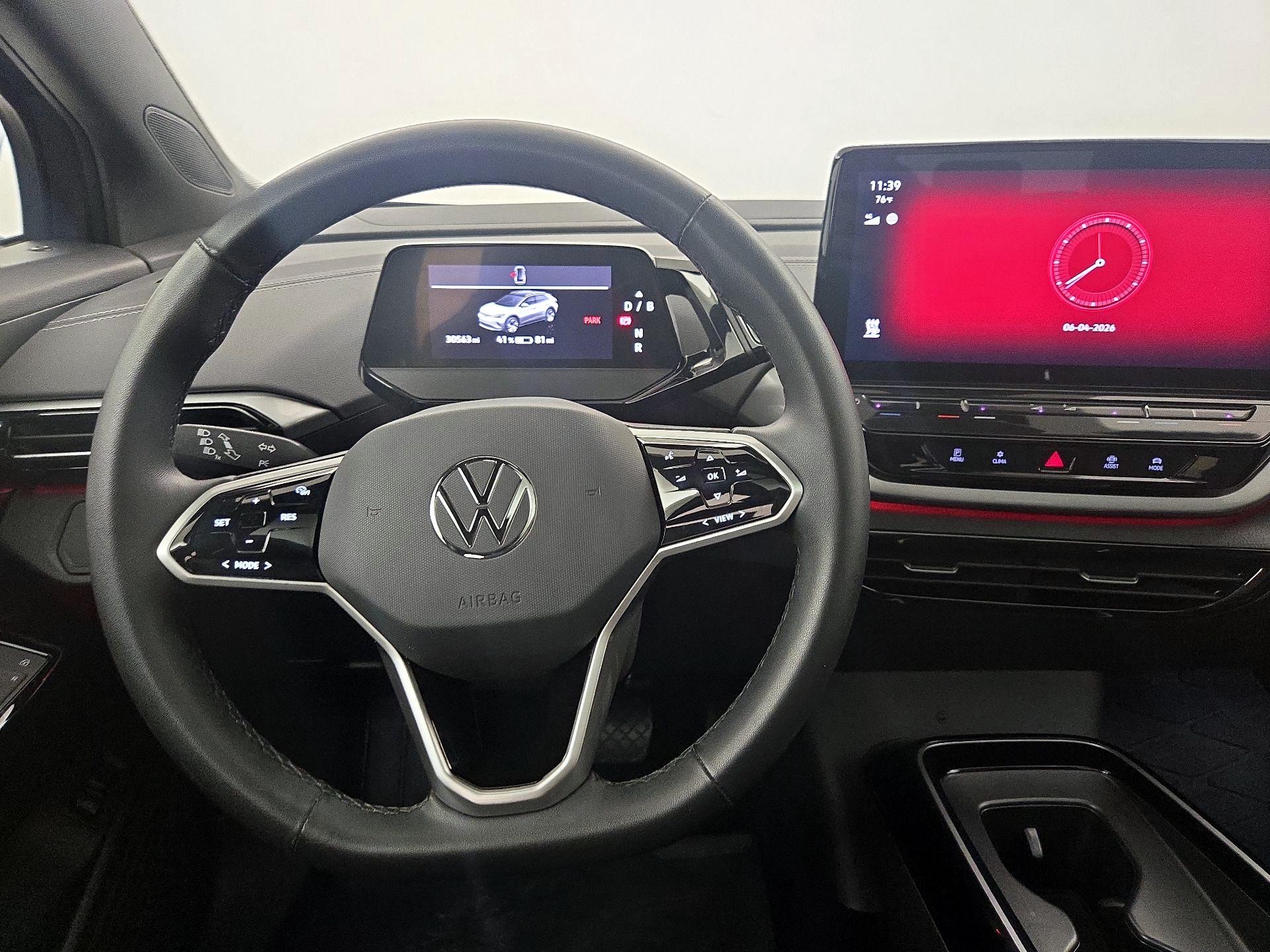 Thumbnail: 2023 Volkswagen ID.4 - 10