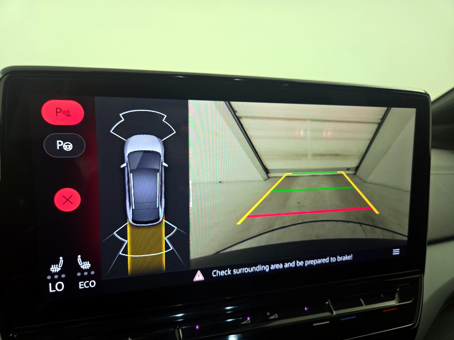 Thumbnail: 2023 Volkswagen ID.4 - 15