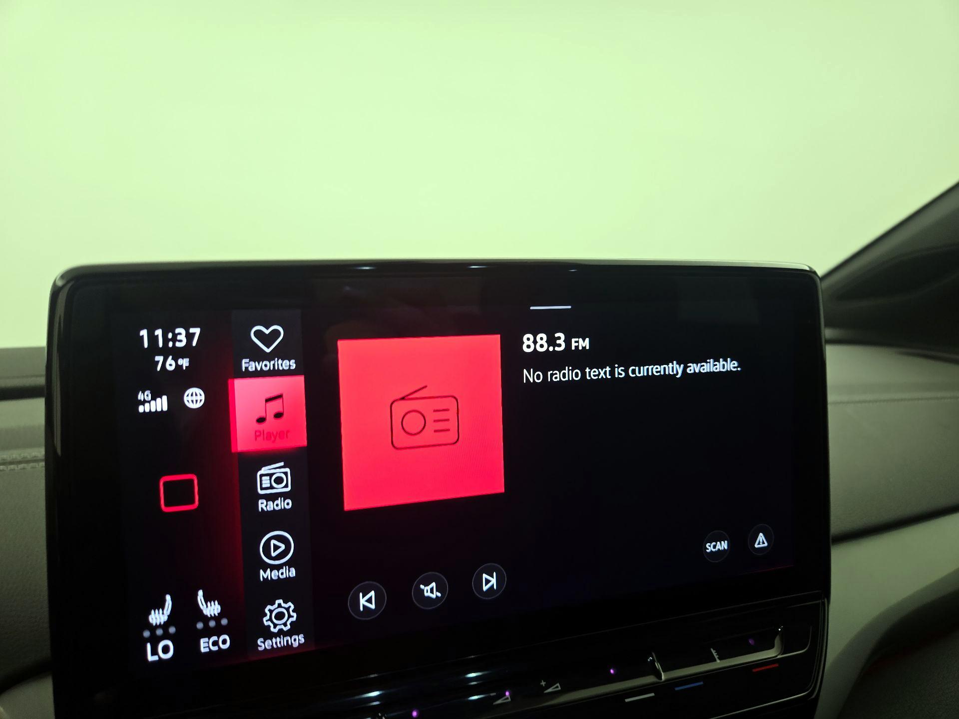 Thumbnail: 2023 Volkswagen ID.4 - 16