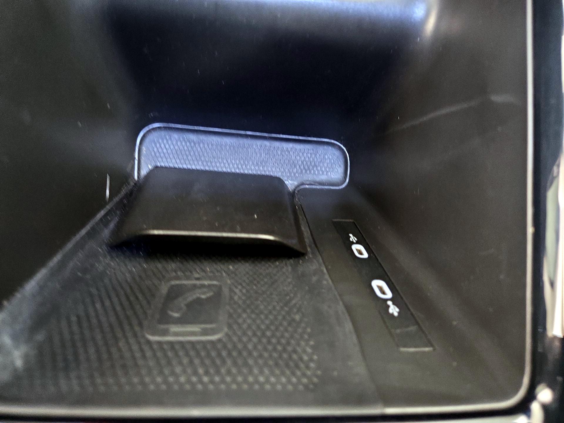 Thumbnail: 2023 Volkswagen ID.4 - 19