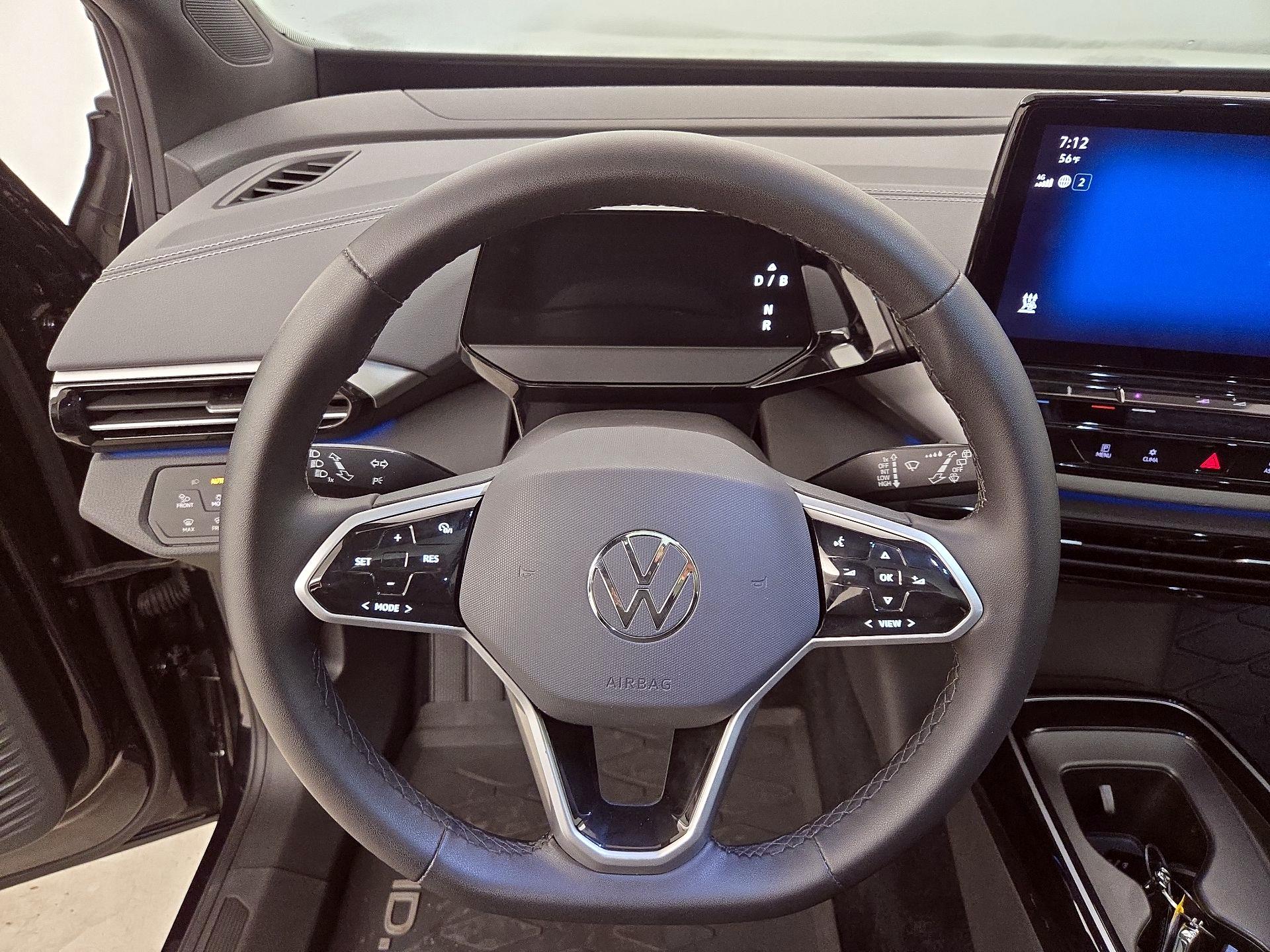 Thumbnail: 2023 Volkswagen ID.4 - 10