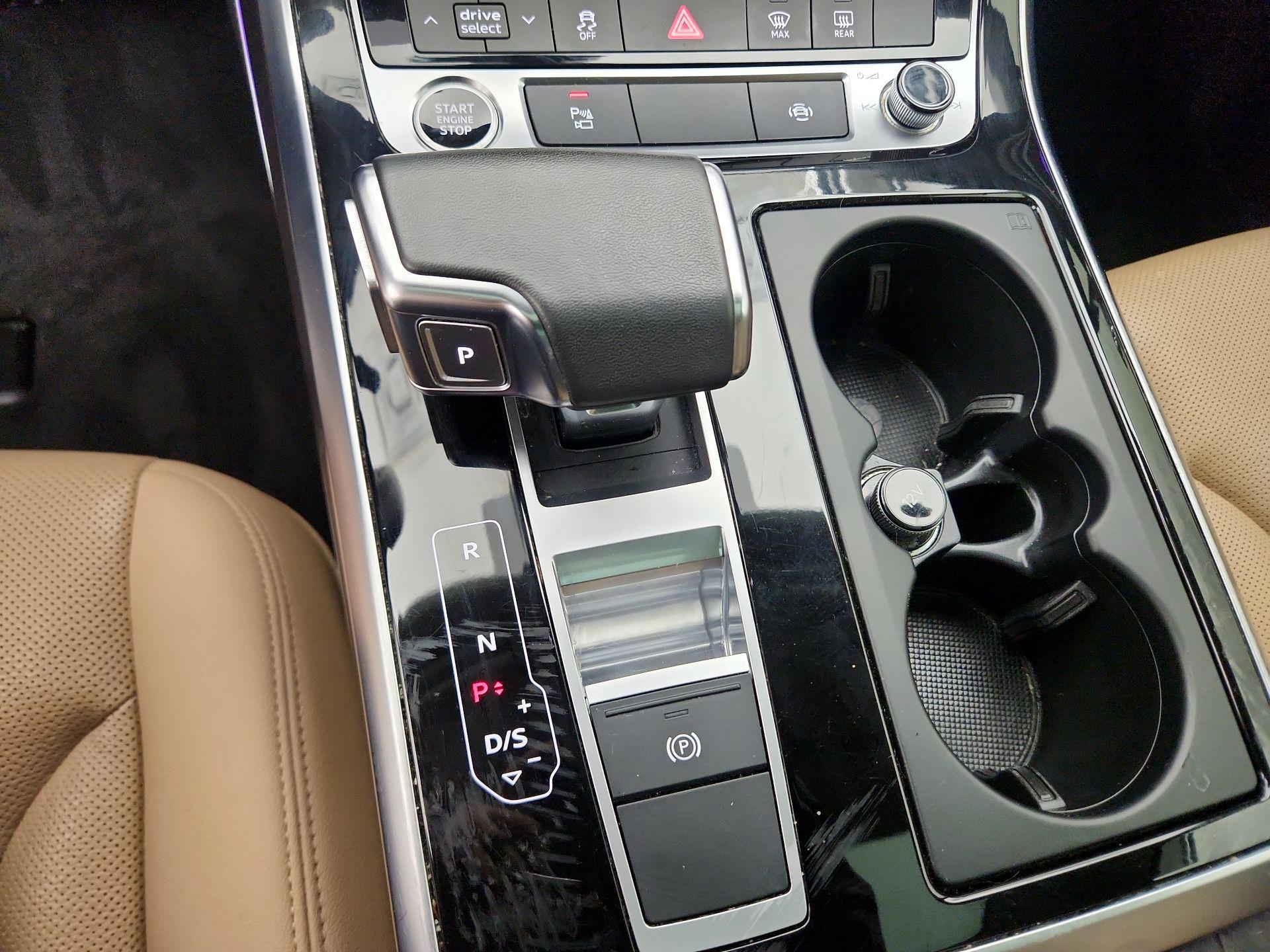 Thumbnail: 2023 Audi Q7 - 18