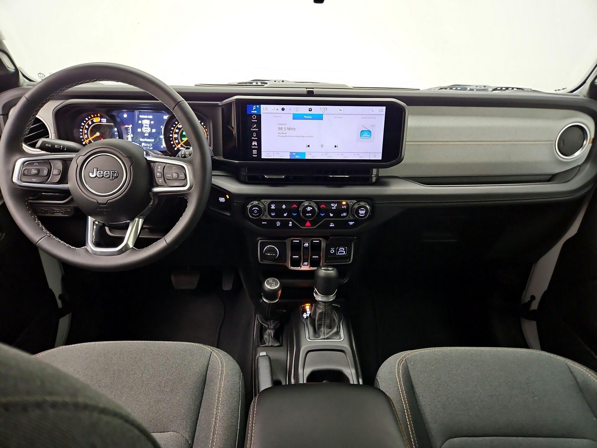 Thumbnail: 2025 Jeep Wrangler - 9