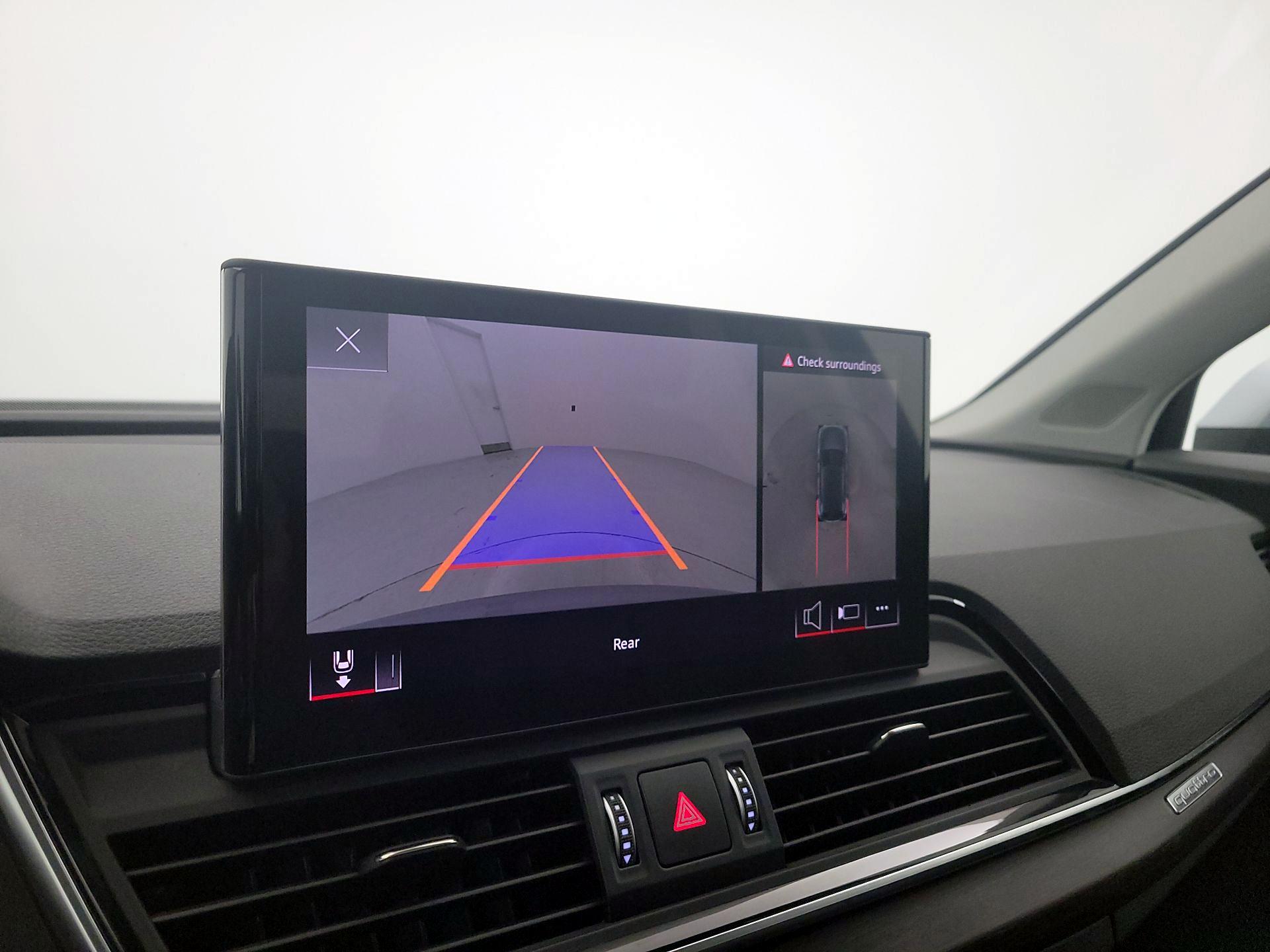 Thumbnail: 2023 Audi Q5 - 15