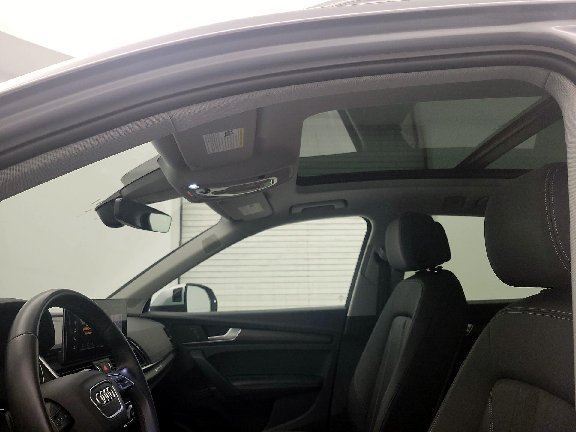 Thumbnail: 2023 Audi Q5 - 20